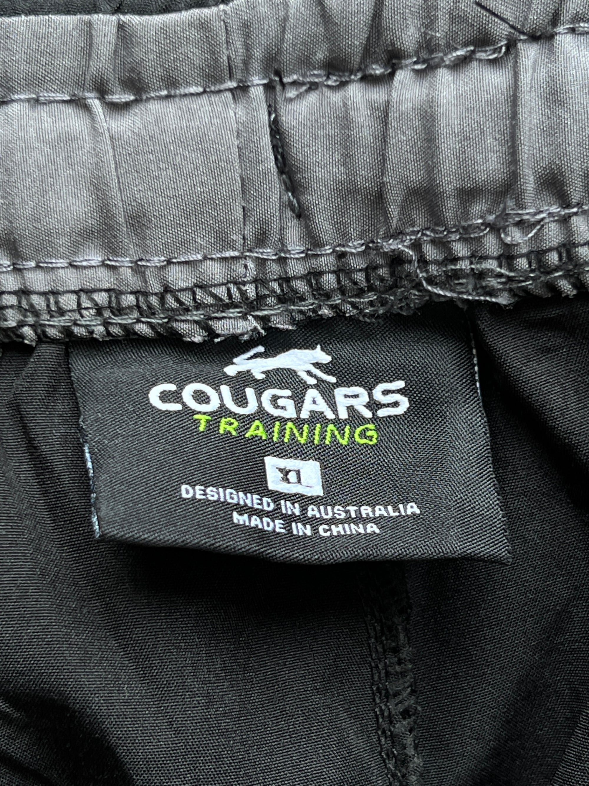 COUGARS® Black | Waist: 34" to 36" | B70 - My Store