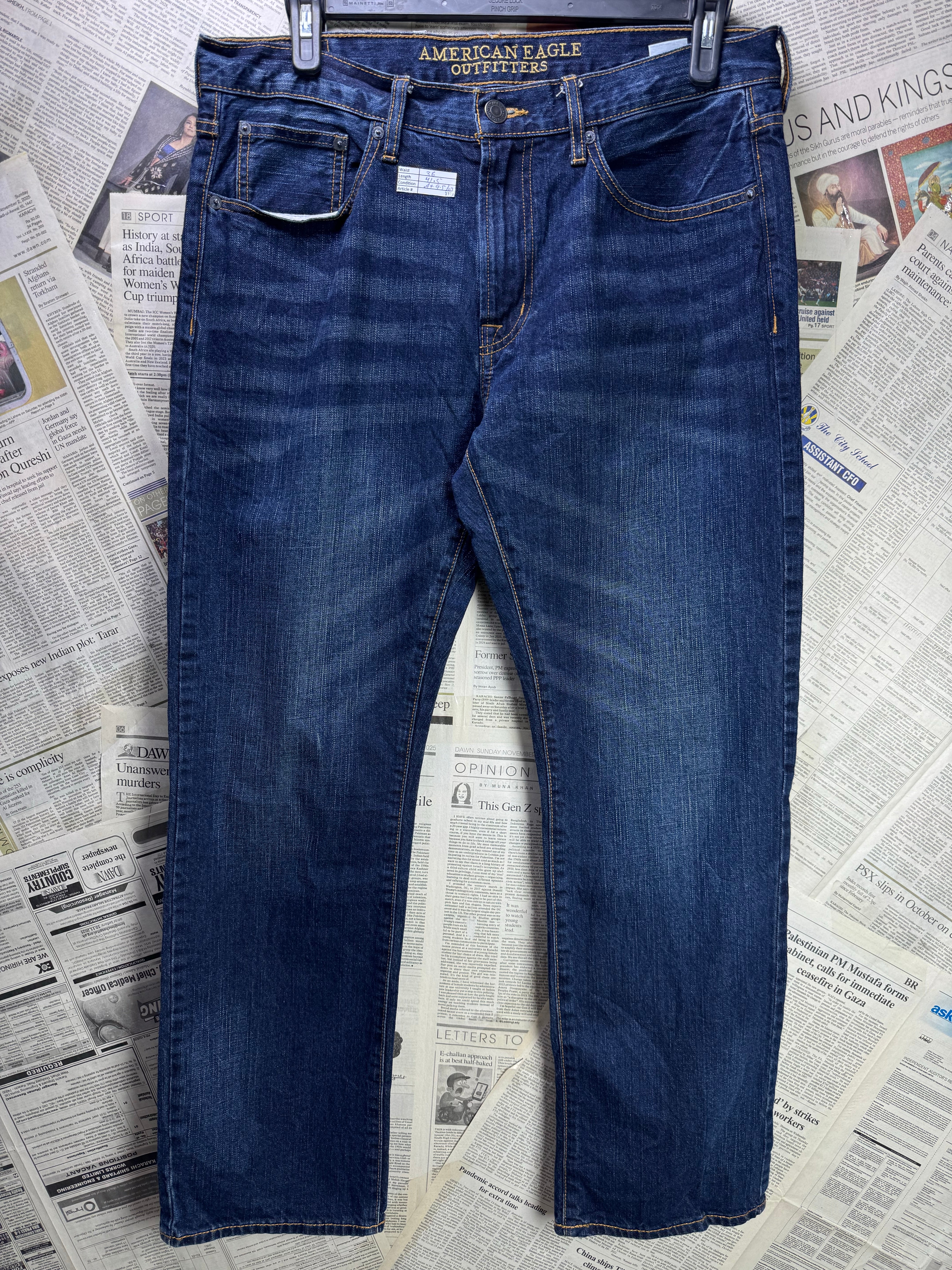 Americ*n Eagle® Waist: 36" | Blue | Straight Fit Denim Pants | Cotton | 1373 - Genuine Maal