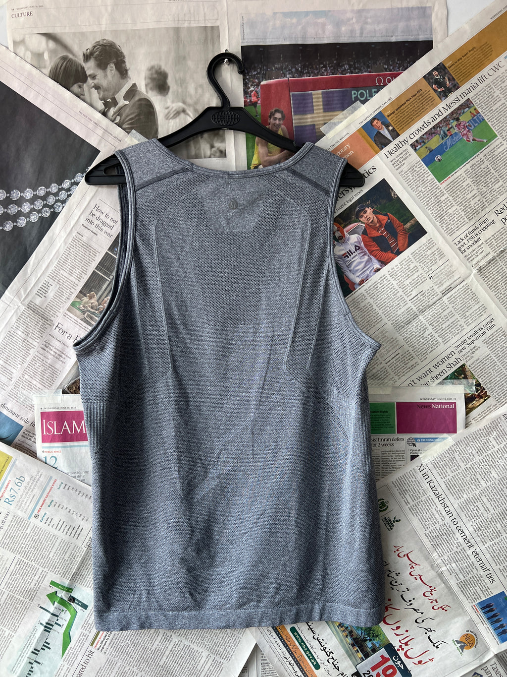 Grey | Small | Chest: 20" | T279 - My Store