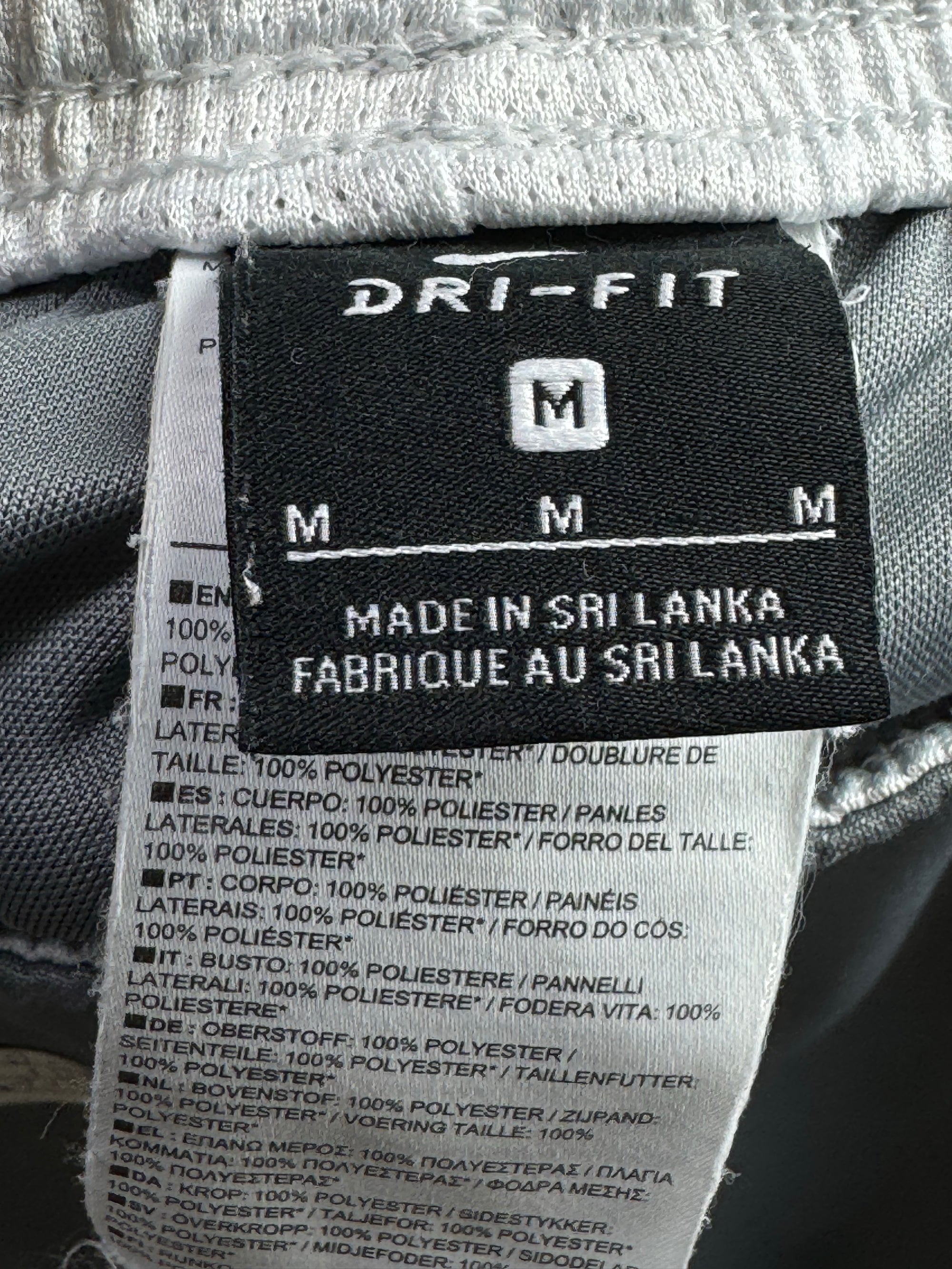 N*ke® Waist: 28" to 30" | Grey | Dri - Fit Sports Shorts | Poly | 1399 - Genuine Maal