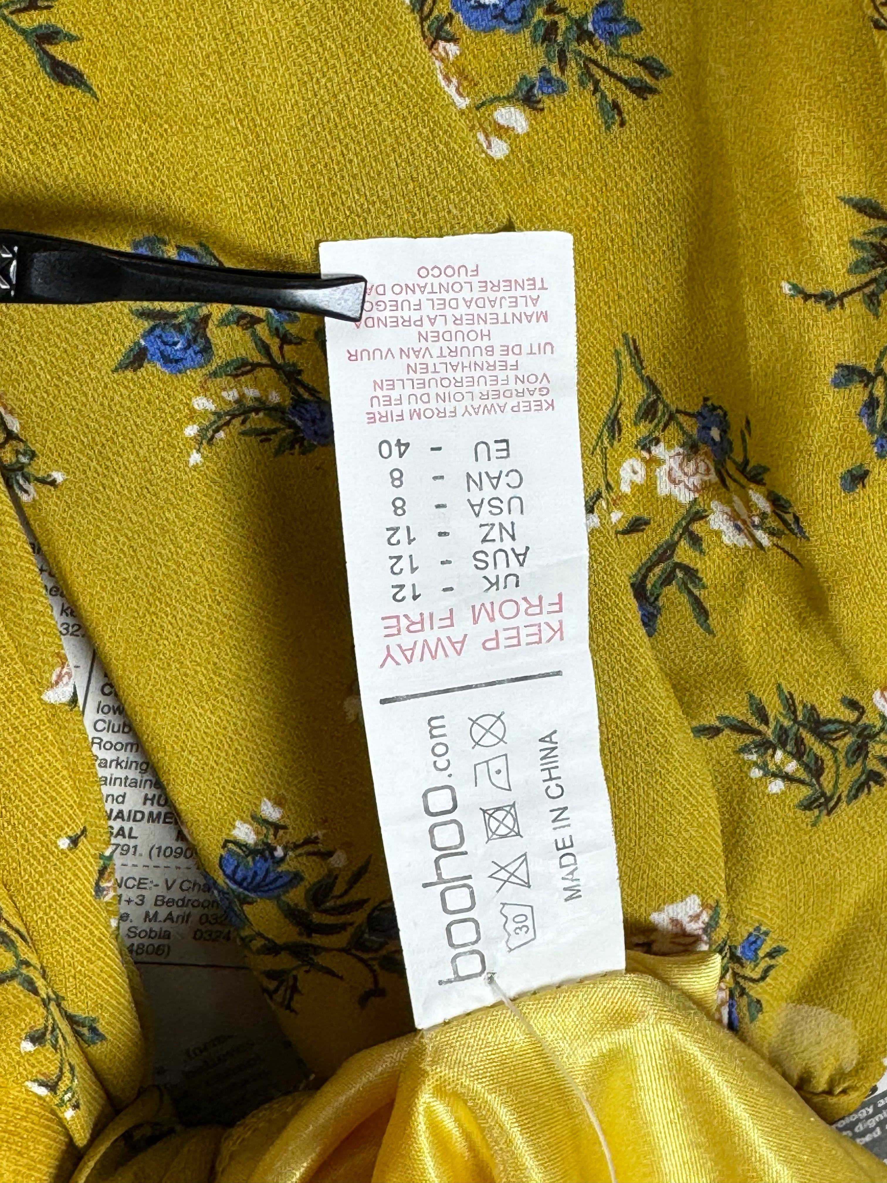 Boohoo® Medium | Bust: 18.5" | Ditsy Floral | Maxi Dress | B3 - 5024 - Genuine Maal