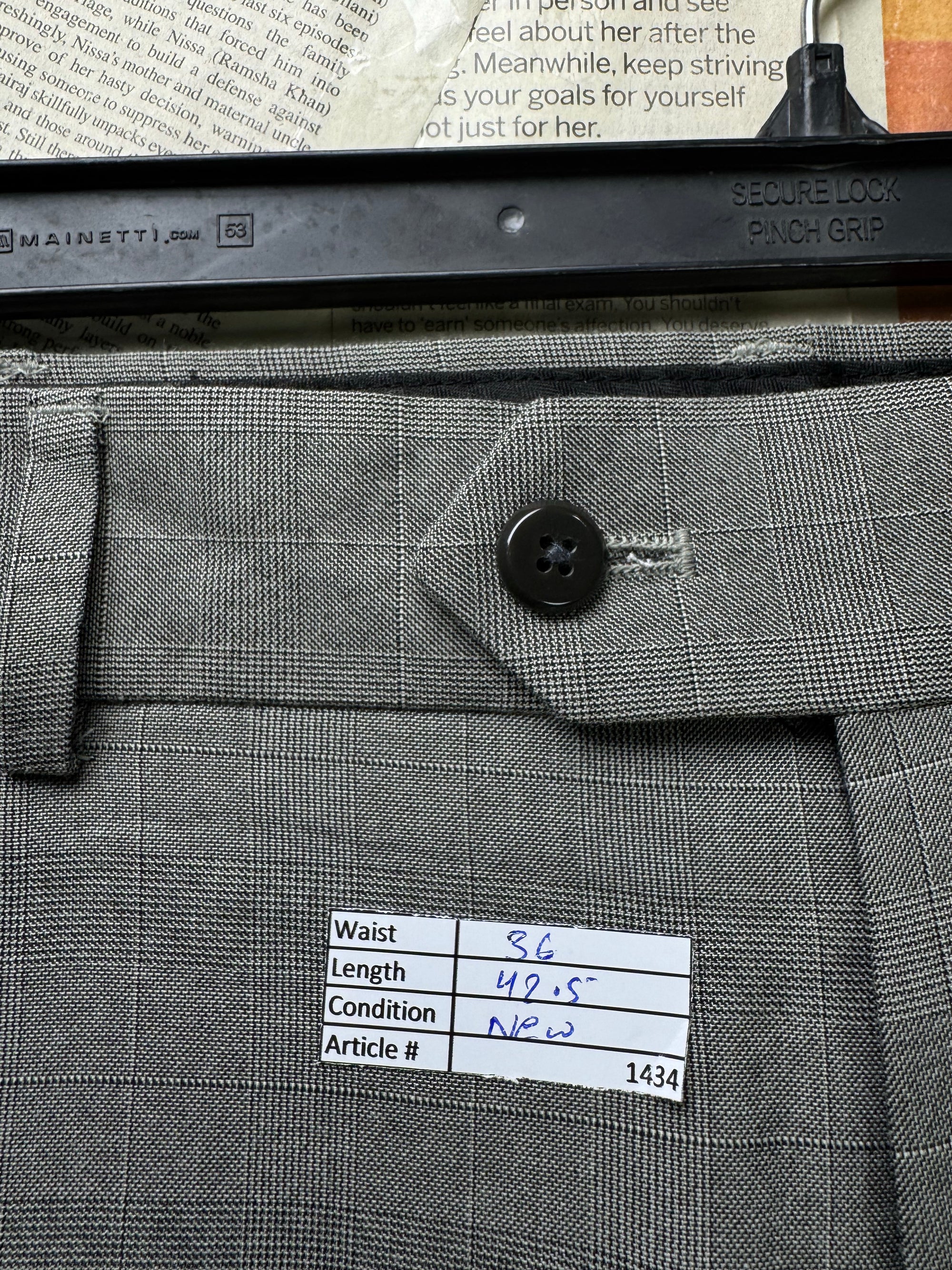 Stafford's® Waist: 36" | Grey Plaid | Classic Fit Dress Pants | Poly - Viscose | 1434 - Genuine Maal