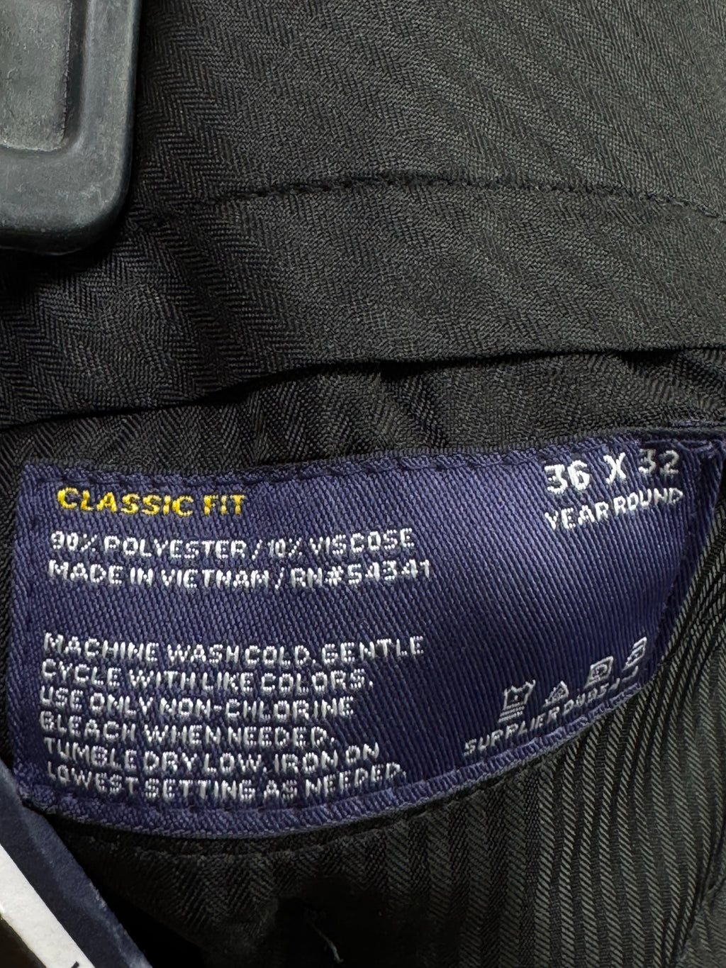 Stafford's® Waist: 36" | Grey Plaid | Classic Fit Dress Pants | Poly - Viscose | 1434 - Genuine Maal