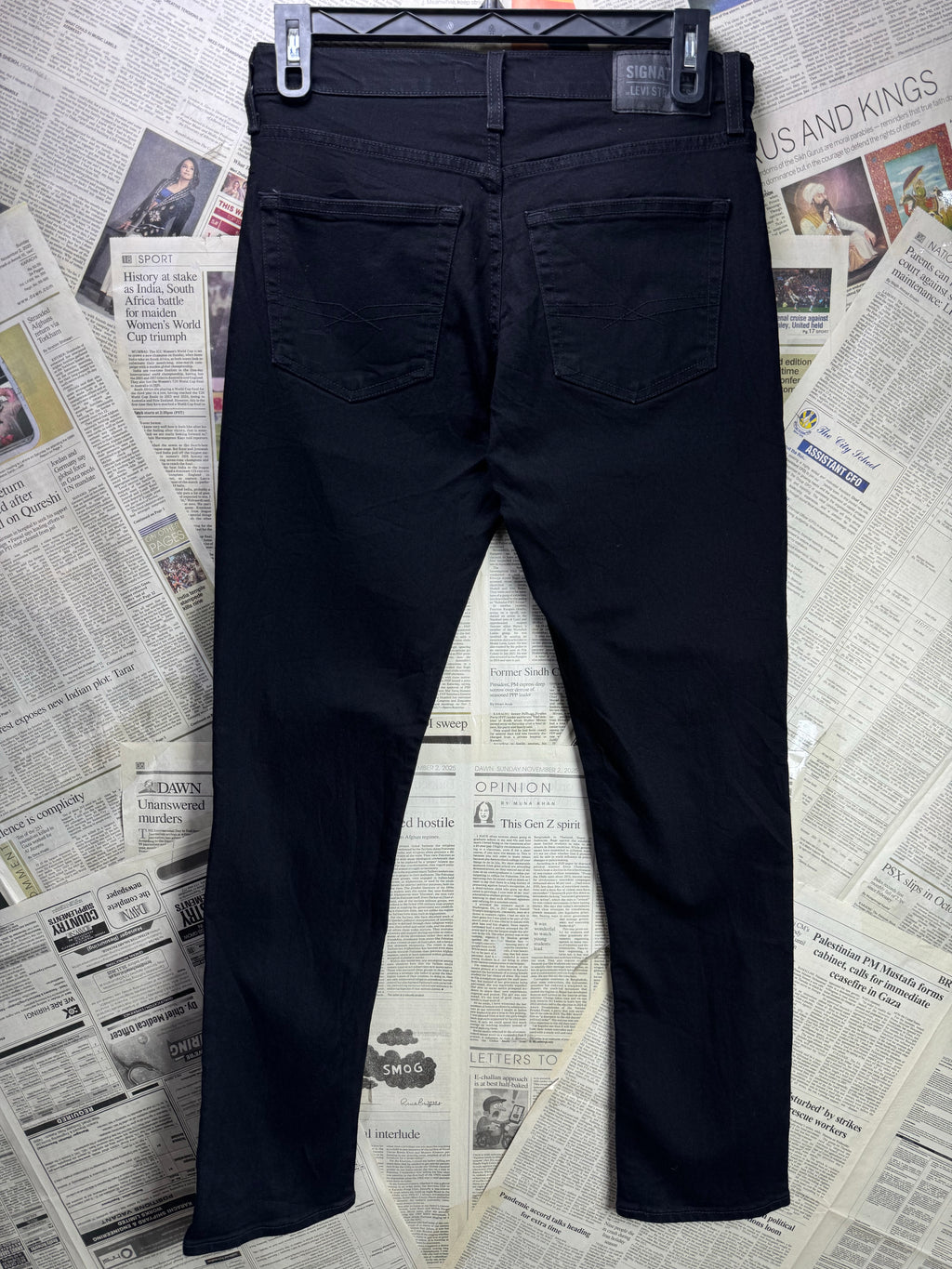 L*vi's® Waist: 32" | Black | Slim Fit Denim Pants | Cotton - Poly - Elastane | 1437 - Genuine Maal