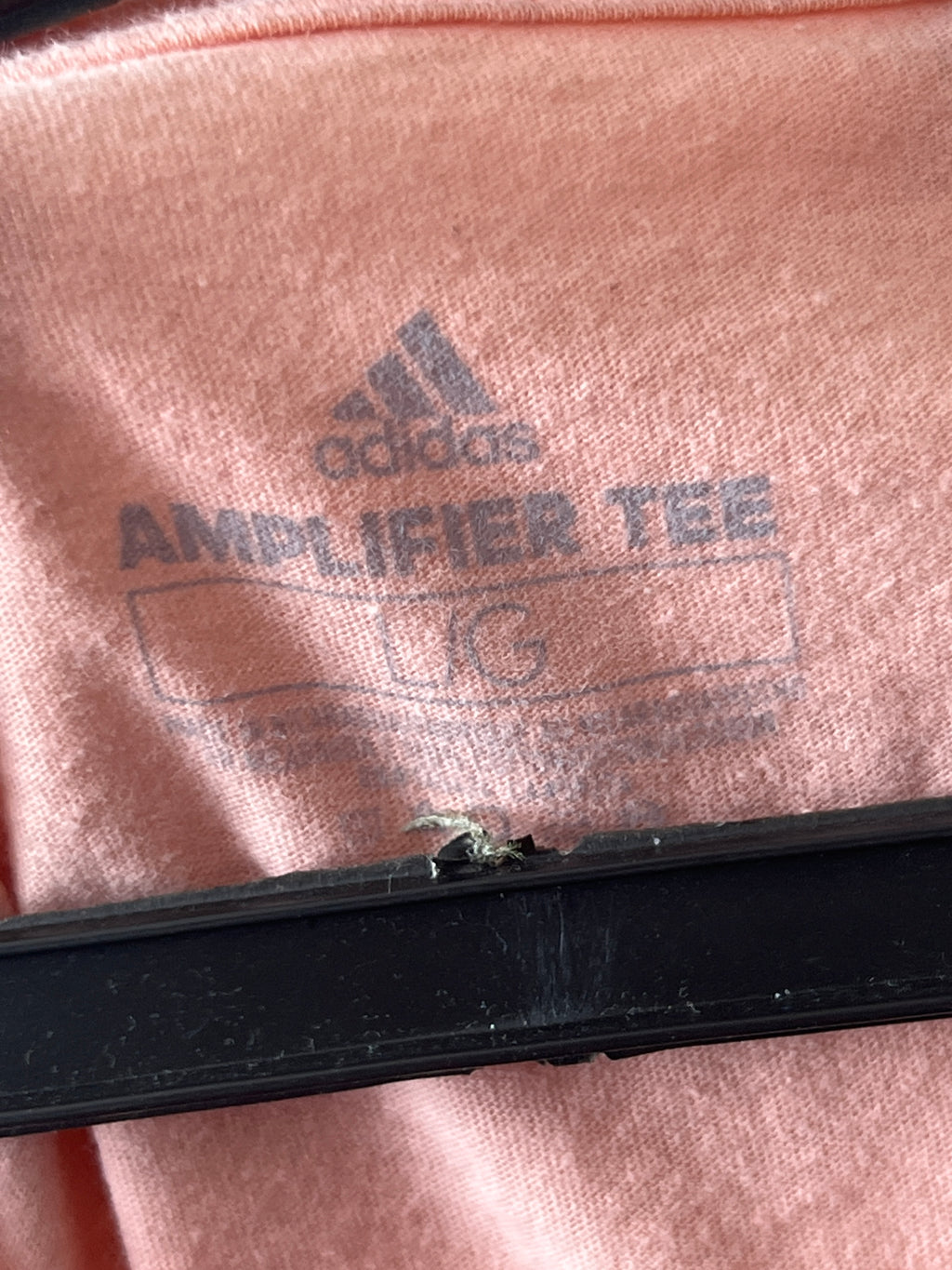 ADIDAS® Peach | Small | Chest: 20.5" | T237 - My Store