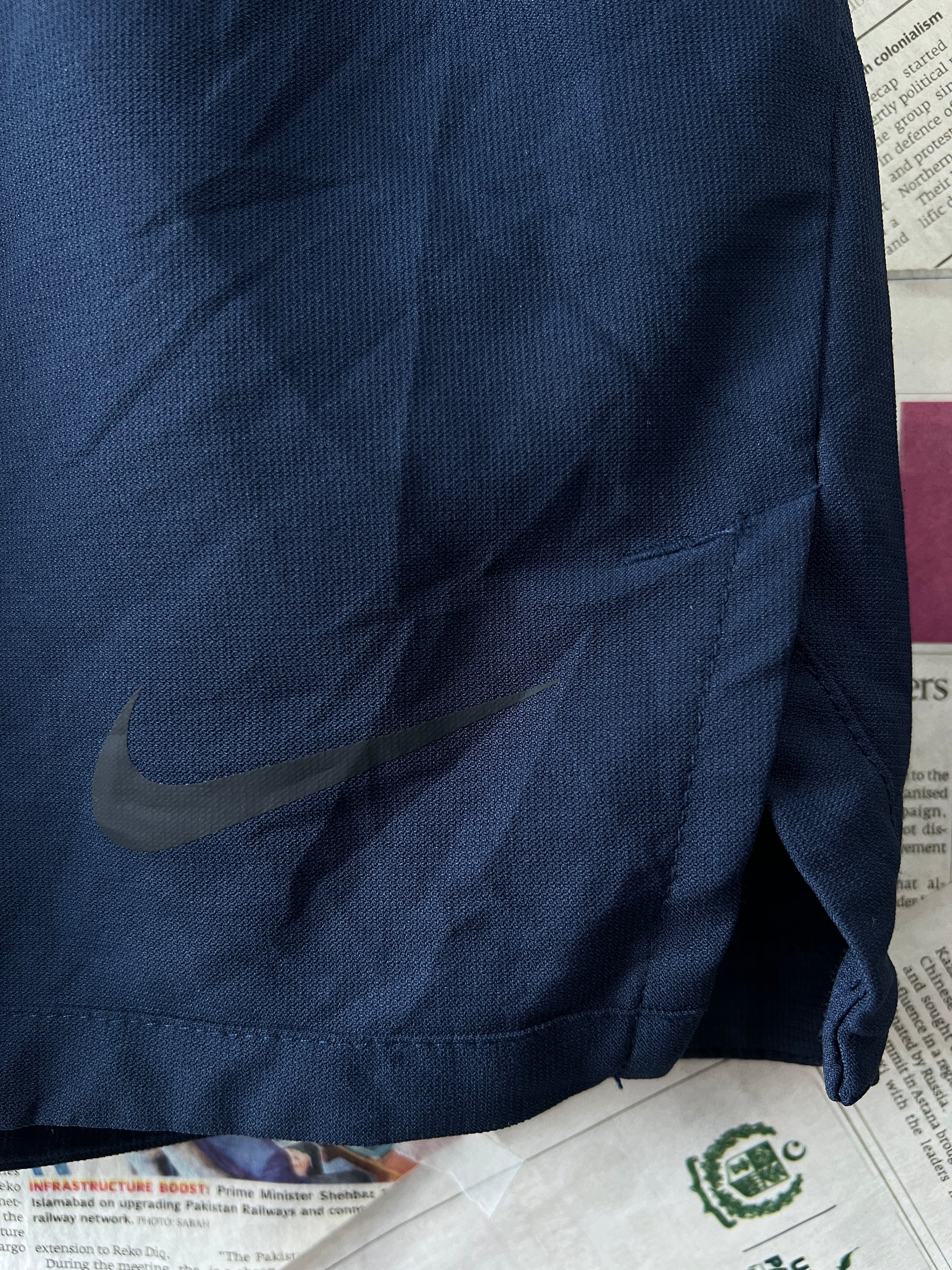 NIKE® Navy | Waist: 28" to 30" | B69 - My Store