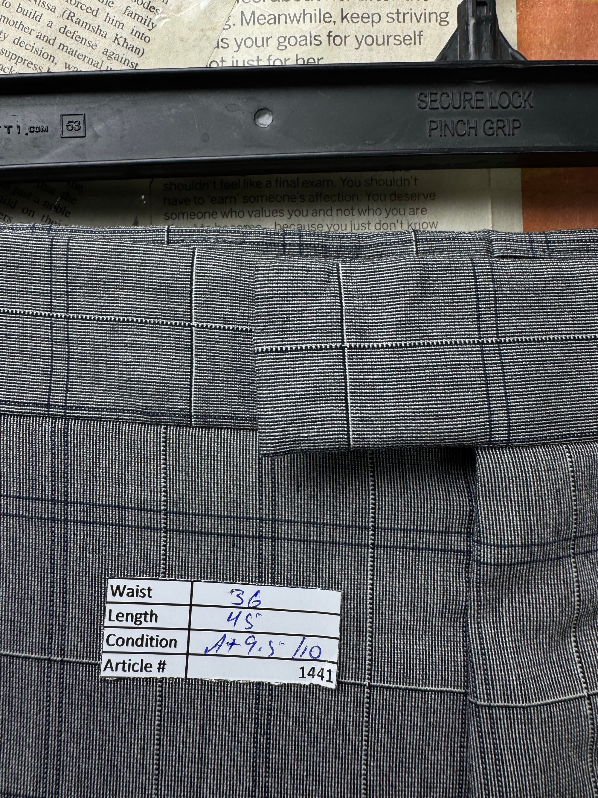 Tiger Woods® Waist: 36" | Grey Plaid | Golf Pants | Poly - Rayon - Spandex | 1441 - Genuine Maal