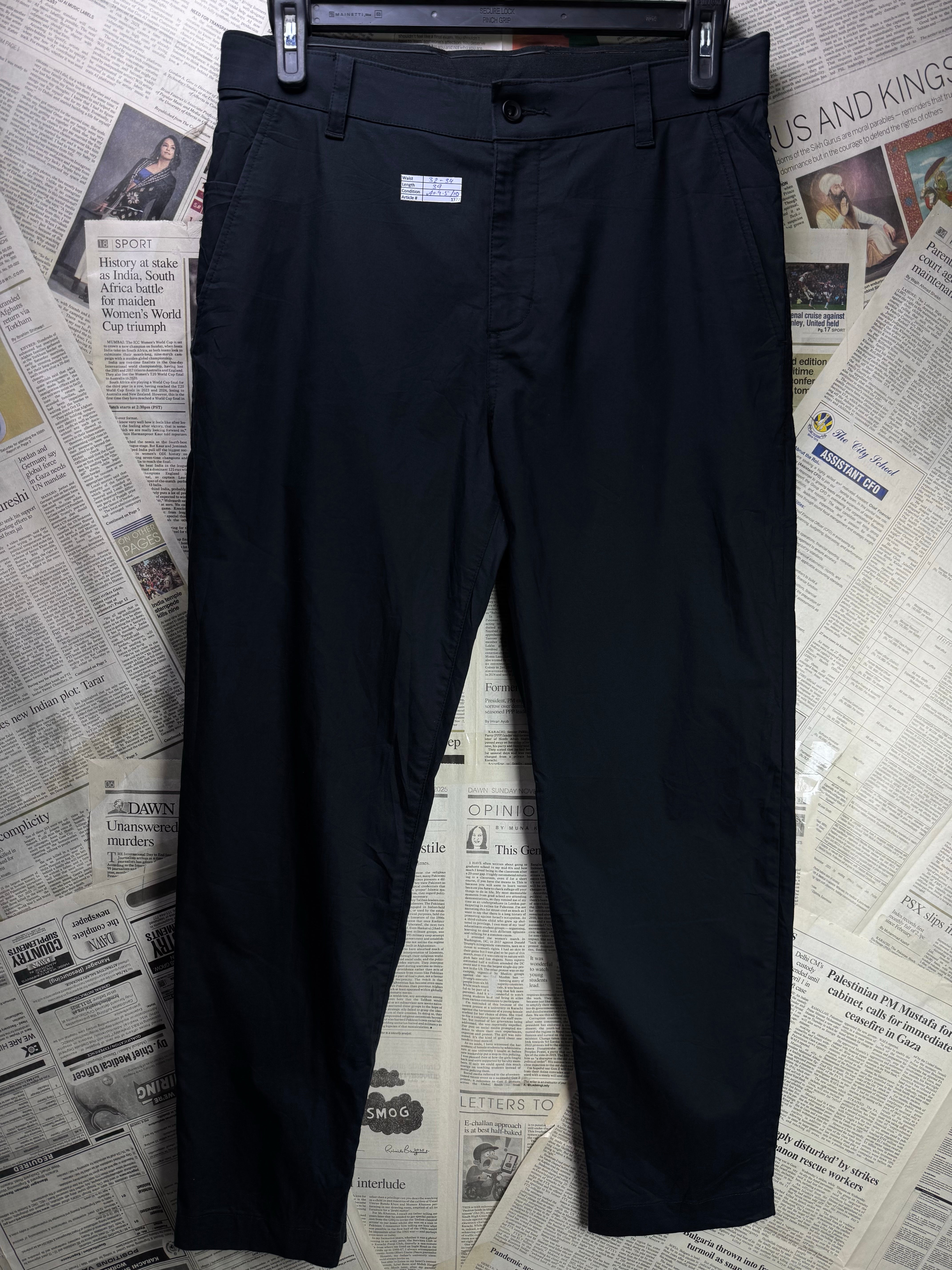 N*ke® Waist: 32" to 34" | Black | Dri - Fit Golf Pants | Cotton - Poly - Spandex | 1377 - Genuine Maal
