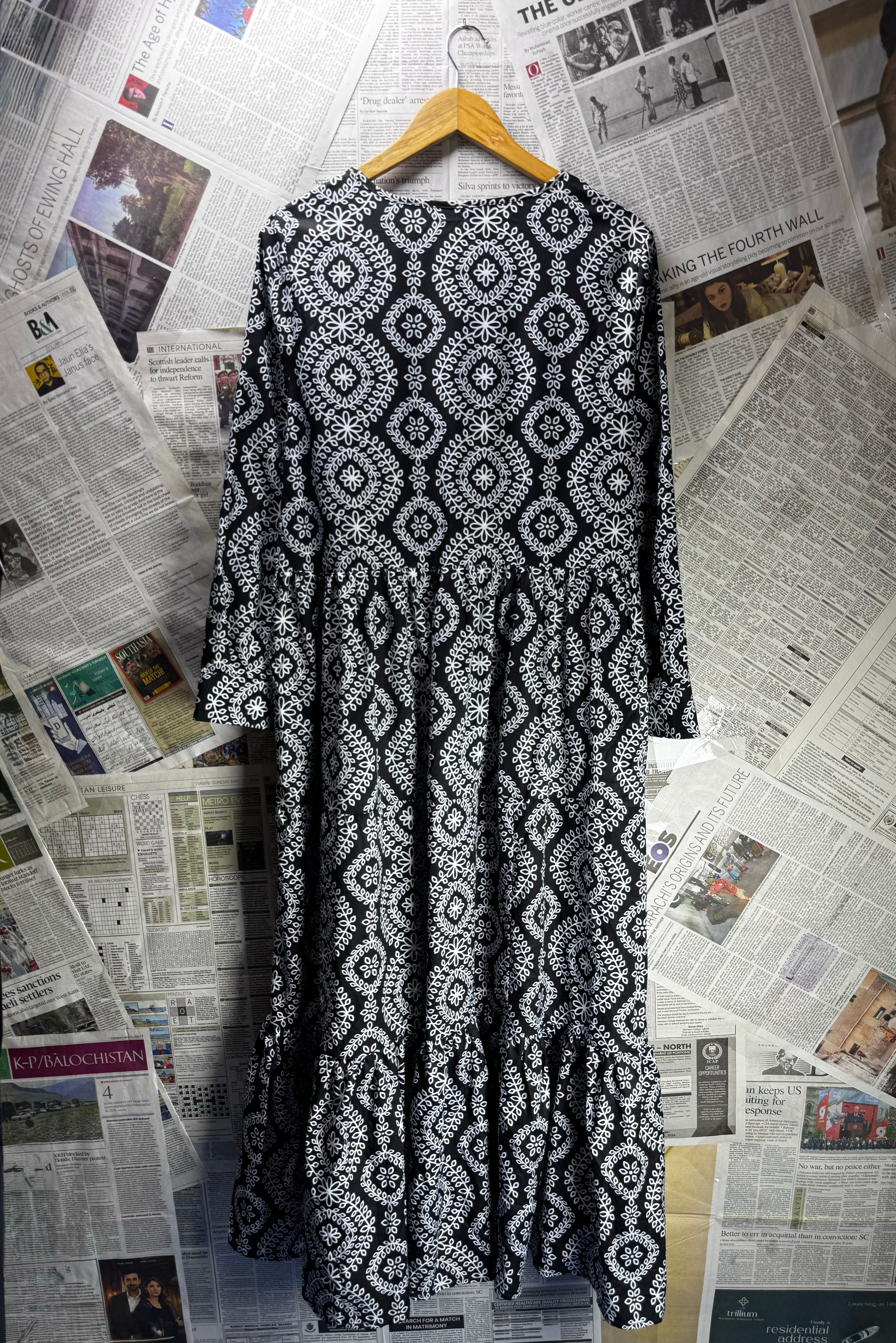 Shein® XL | Bust: 22.5" | Geometric | Maxi Dress | B4 - 5440 - Genuine Maal