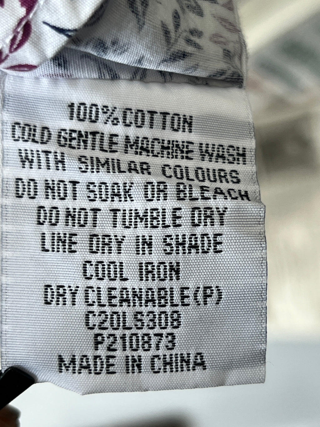 CONNOR® Floral | Large | Chest: 23.5" | T248 - My Store