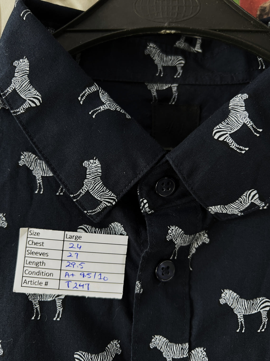 H&M® NAVY | Large | Chest: 24" | T247 - My Store