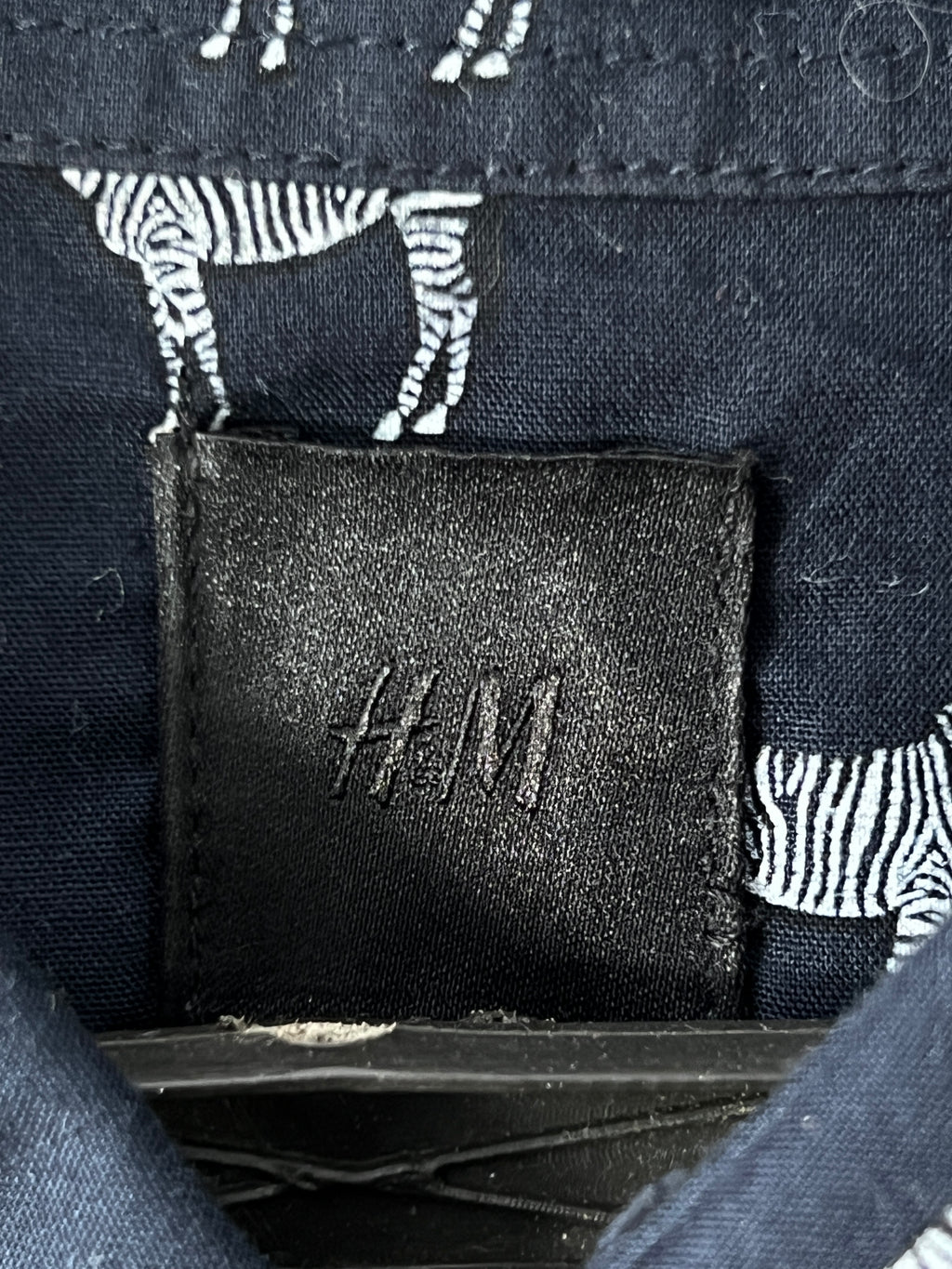 H&M® NAVY | Large | Chest: 24" | T247 - My Store