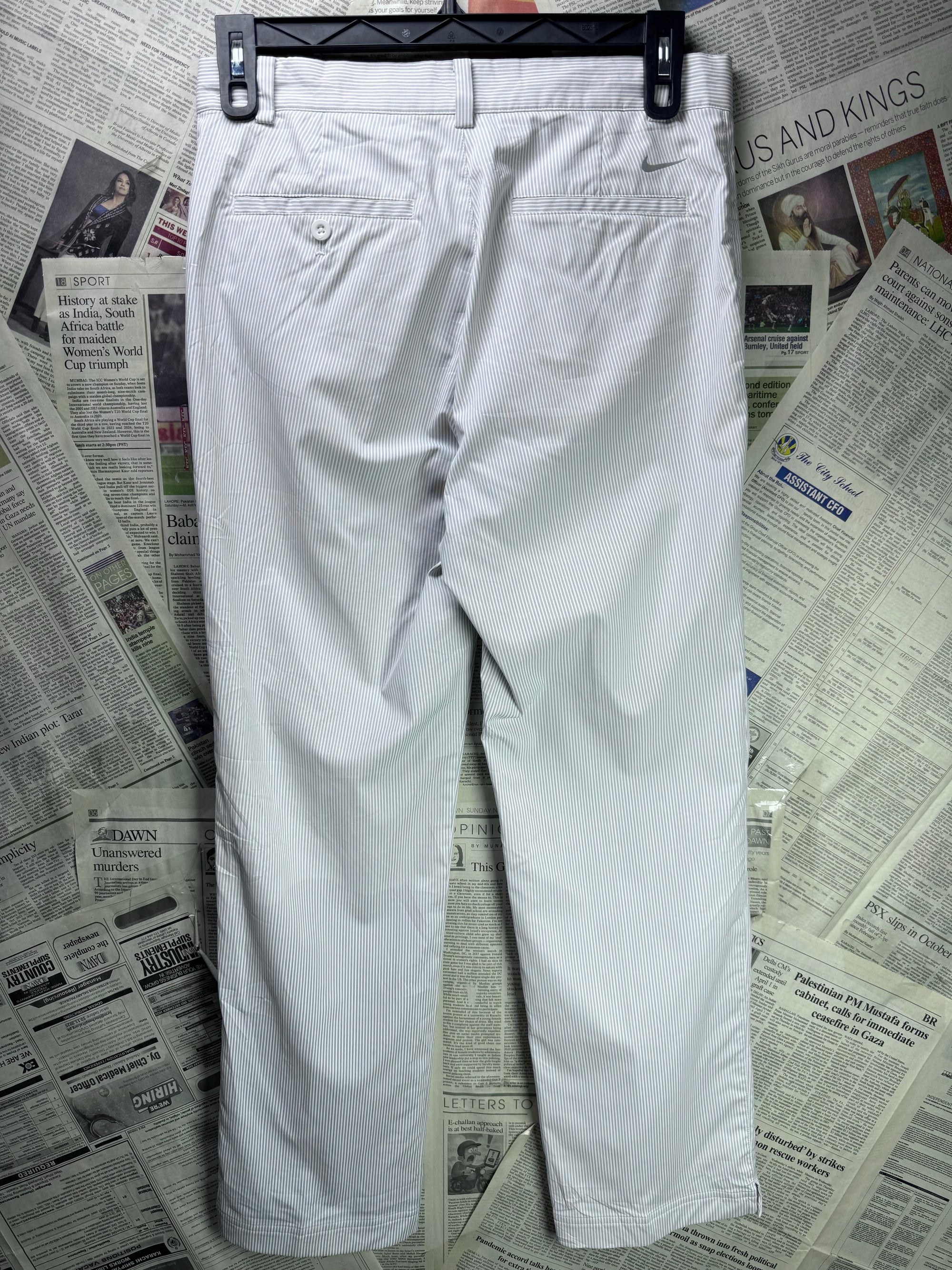 N*ke® Waist: 30" to 32" | Stripe | Golf Pants | Poly - Spandex | 1438 - Genuine Maal