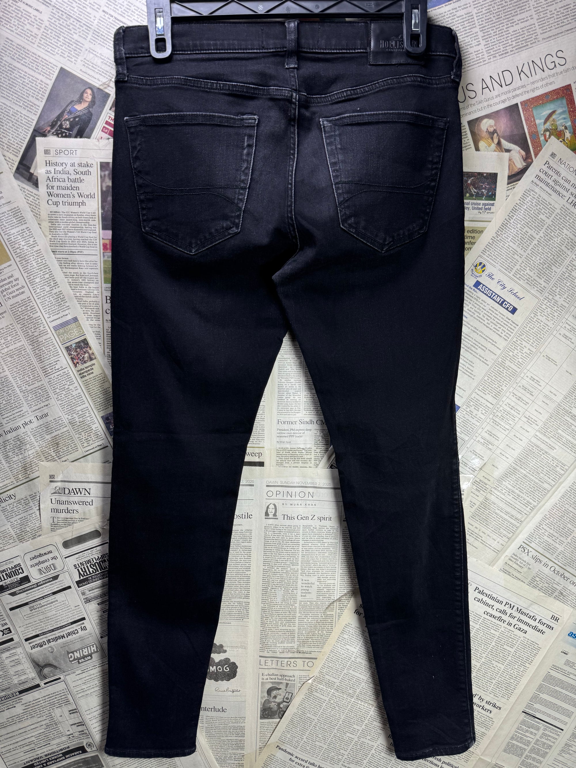 Hollist*r® Waist: 34" | Black | Super Skinny Denim Pants | Cotton - Poly - Spandex | 1439 - Genuine Maal