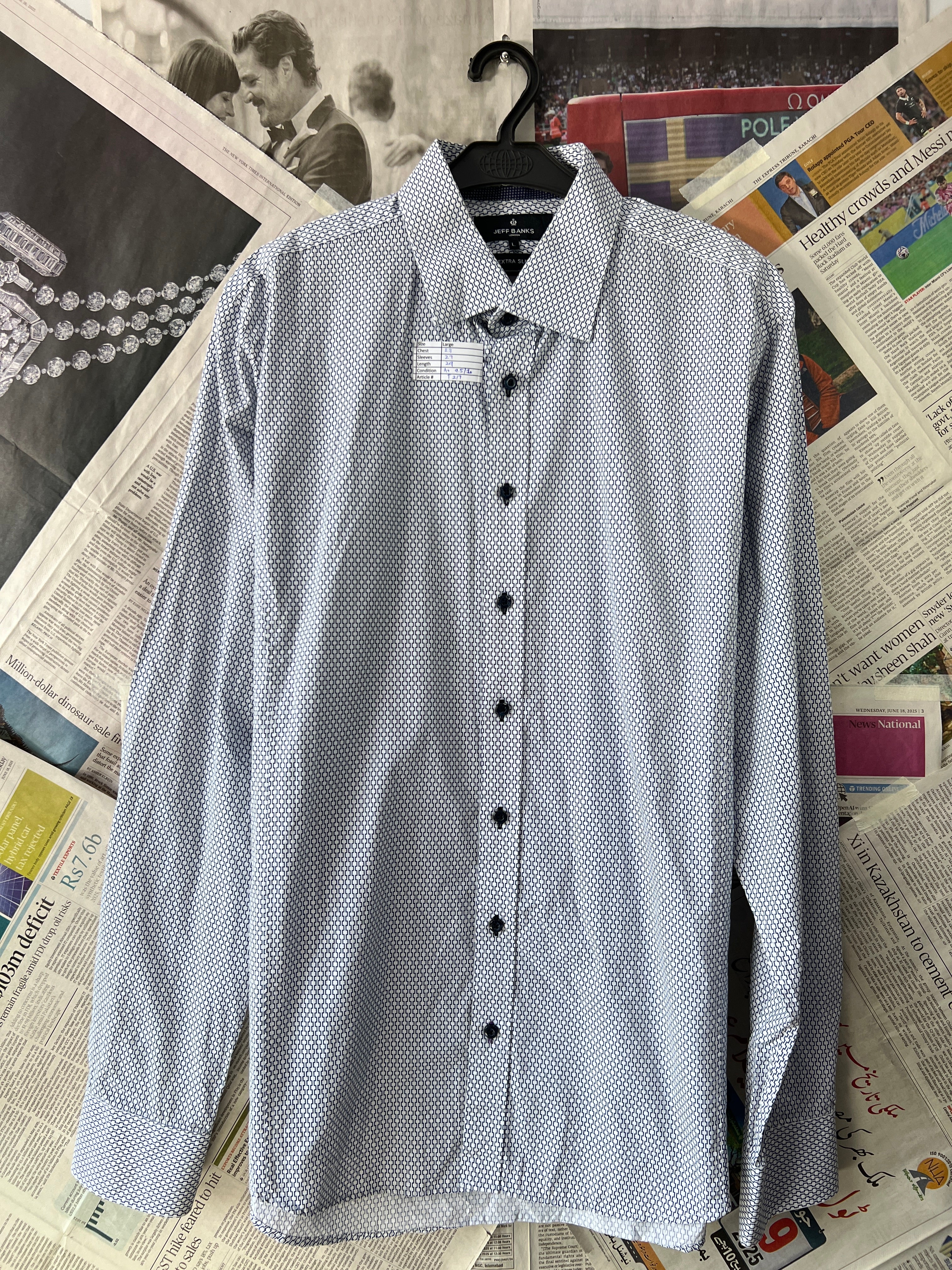 JEFF BANKS® Geometric | Large | Chest: 23" | T217 - My Store