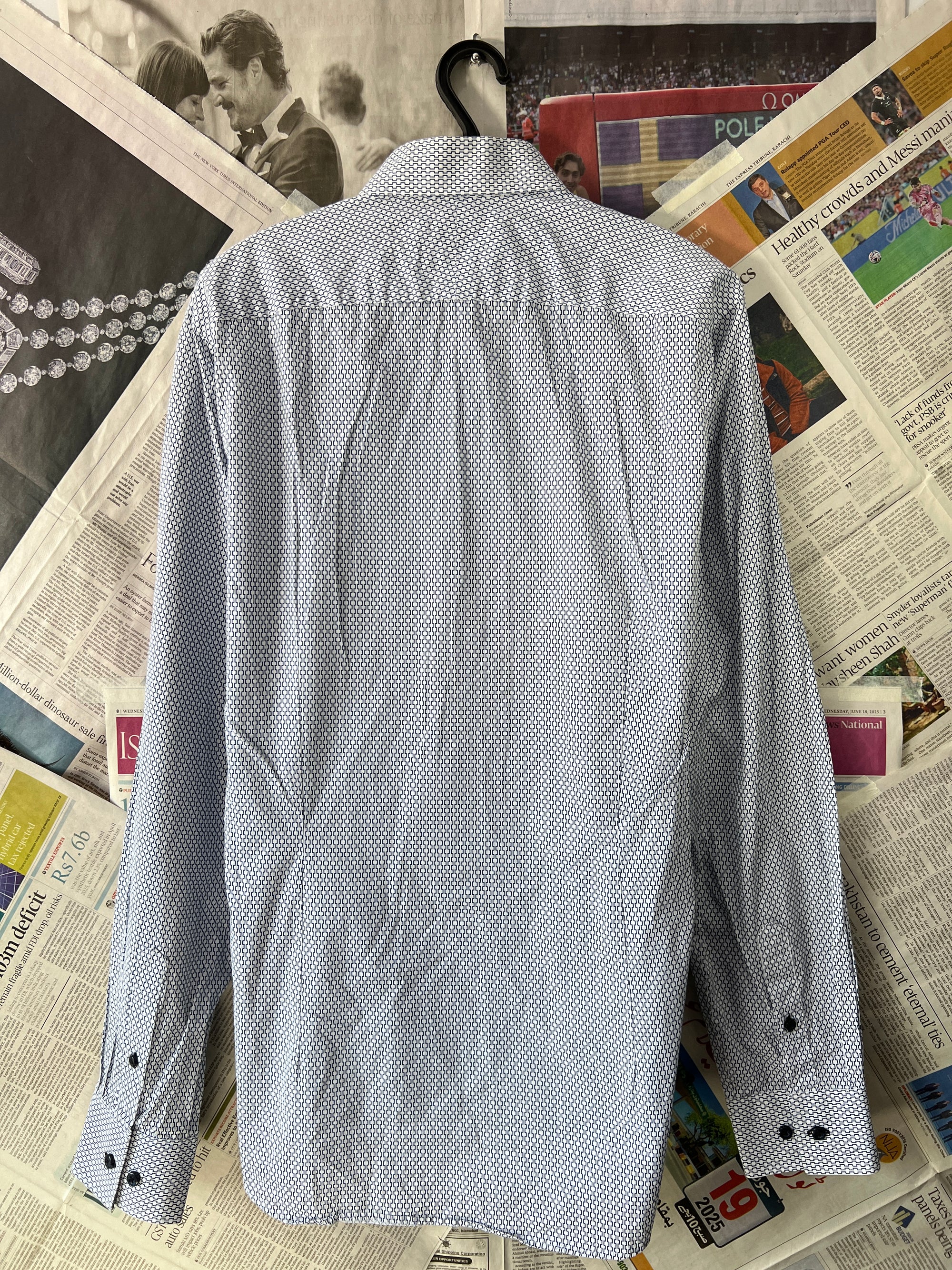 JEFF BANKS® Geometric | Large | Chest: 23" | T217 - My Store