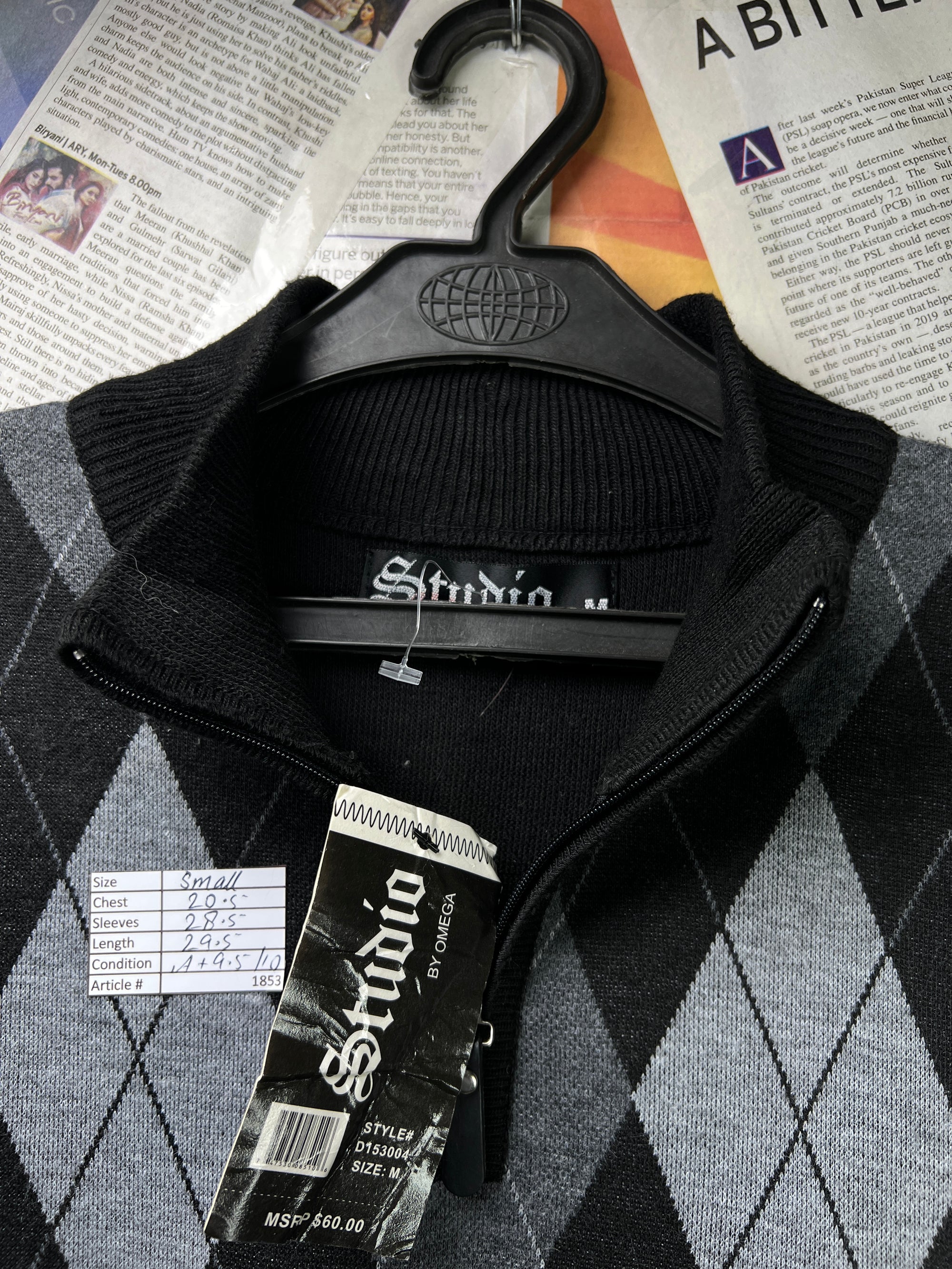 Studio® Small | Chest: 20.5" | Black | Quarter Zip Sweater | 1853 - Genuine Maal