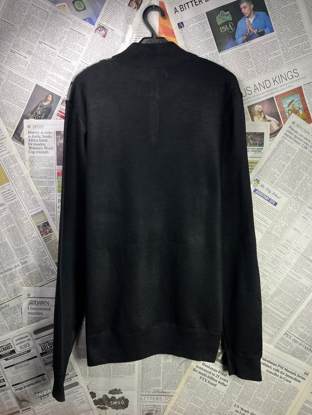 Studio® Small | Chest: 20.5" | Black | Quarter Zip Sweater | 1853 - Genuine Maal