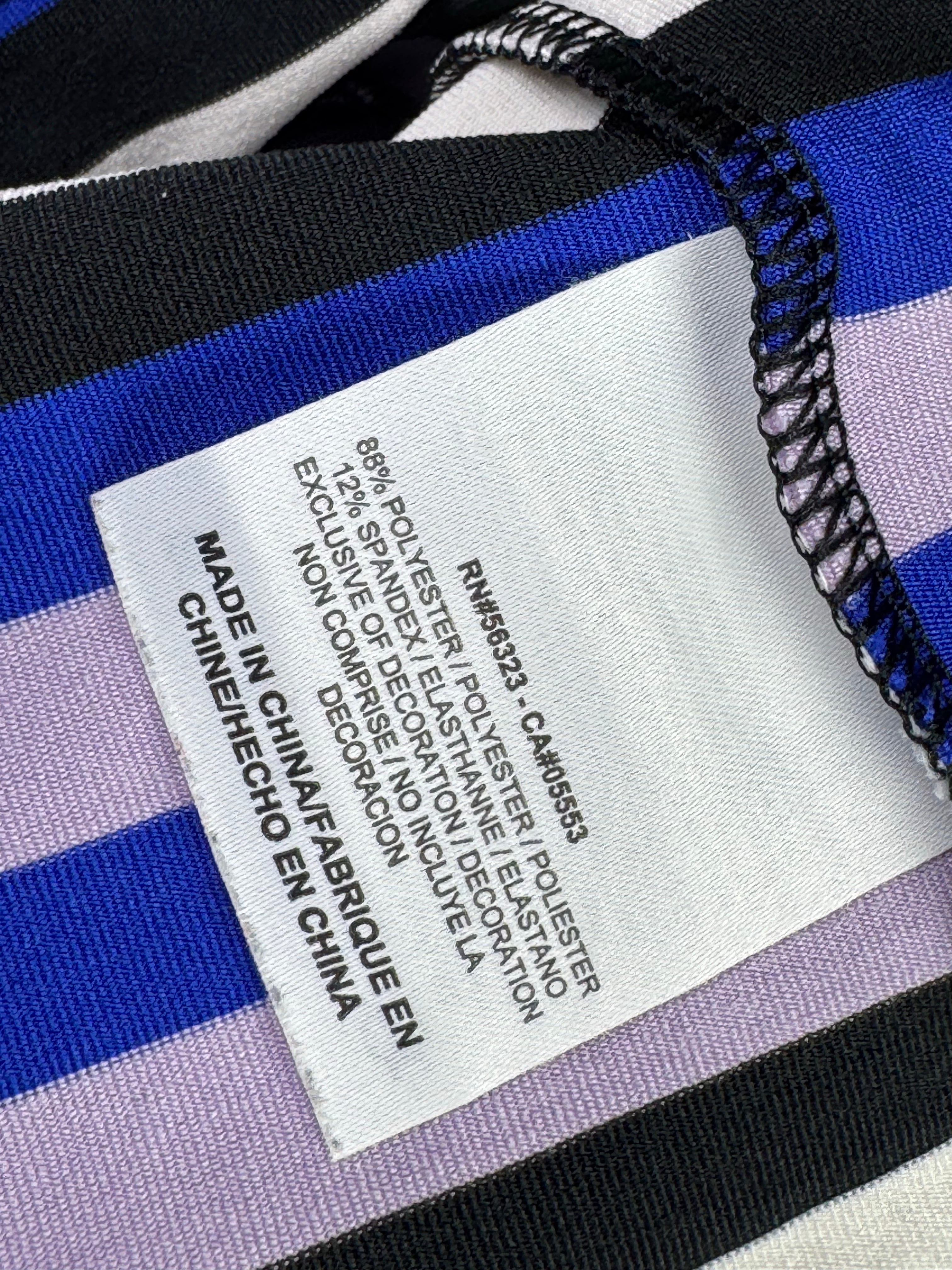 N*ke® Medium | Chest: 22" | Stripe | Golf Polo | Poly - Spandex | 4197 - Genuine Maal