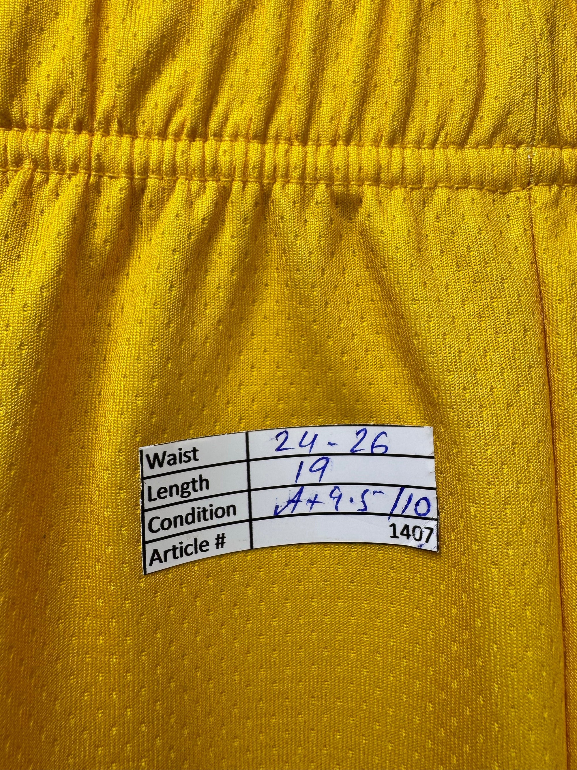 N*ke® Waist: 24" to 26" | Yellow | NBA Lakers Shorts | Poly | 1407 - Genuine Maal