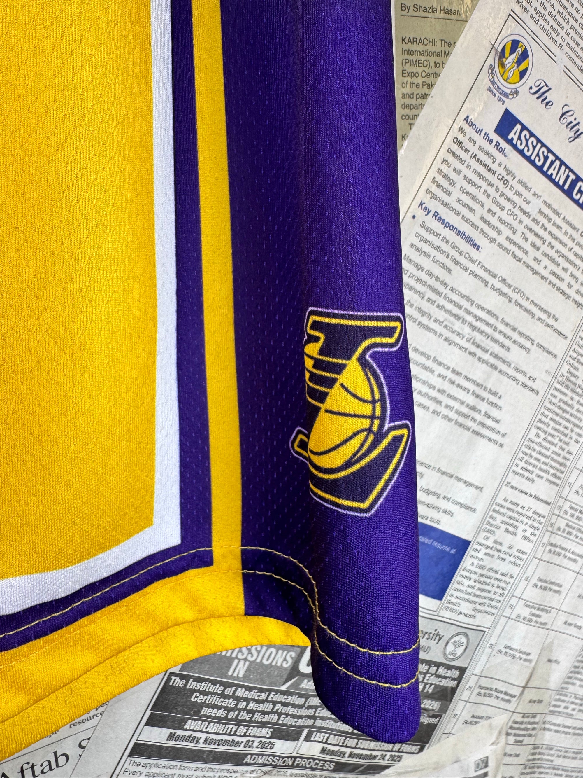 N*ke® Waist: 24" to 26" | Yellow | NBA Lakers Shorts | Poly | 1407 - Genuine Maal