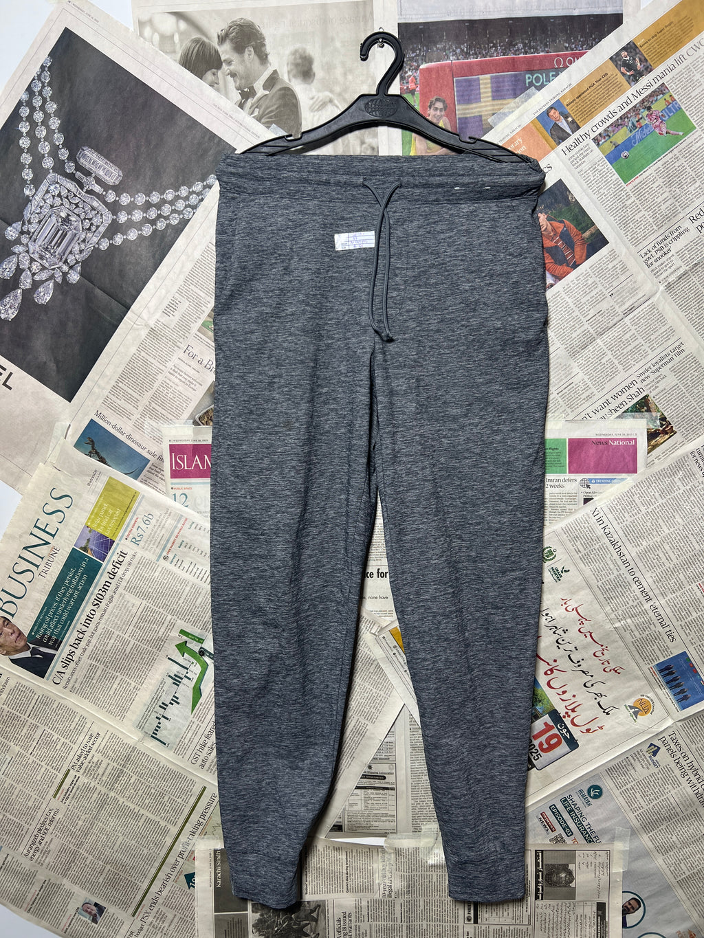 UNIQLO® Grey | Waist: 28" to 30" | B68 - My Store