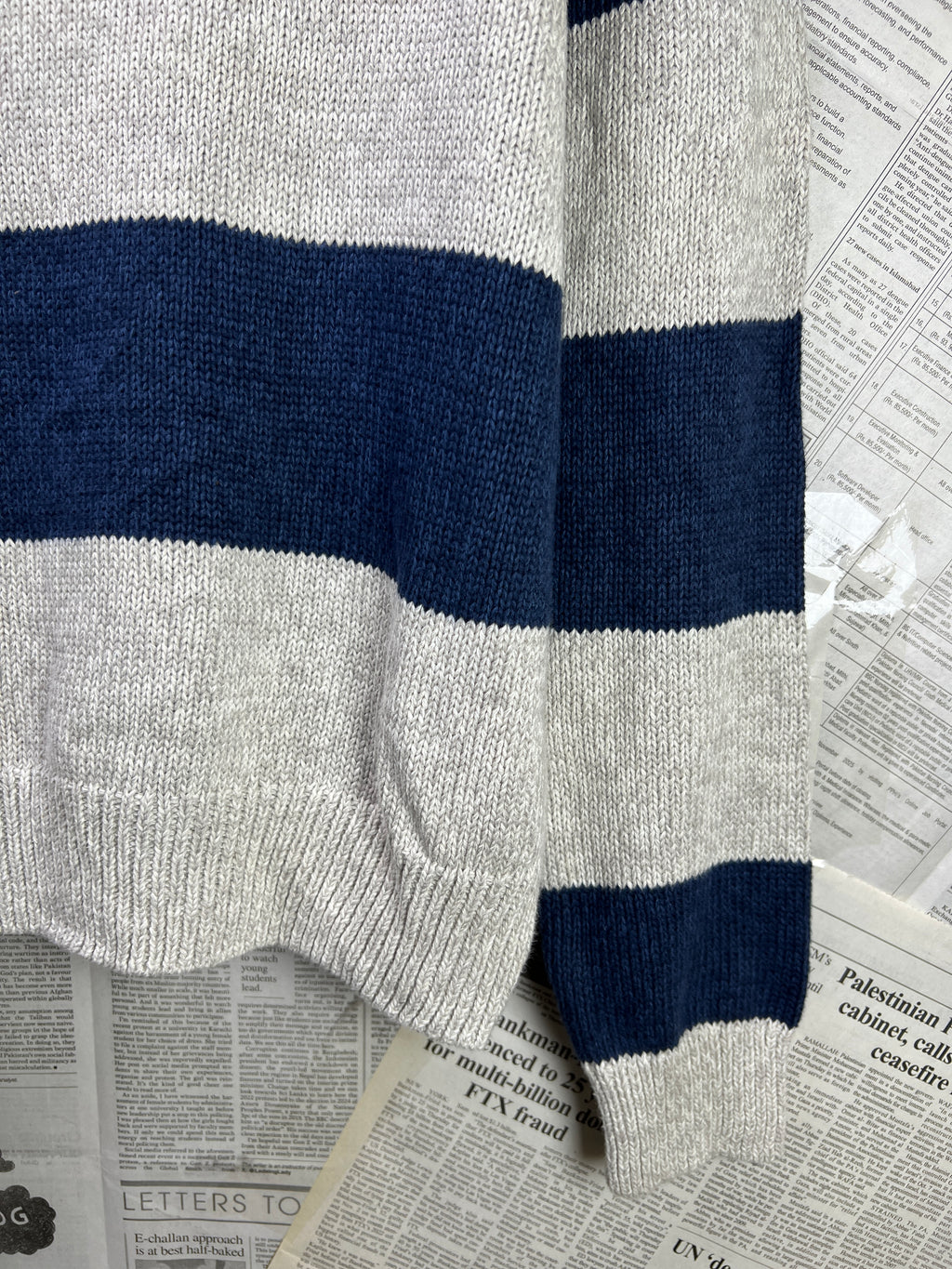 CHAPS® Large | Chest: 24" | Beige & Blue | Knit Quarter Zip Sweater | Cotton | 1836 - Genuine Maal