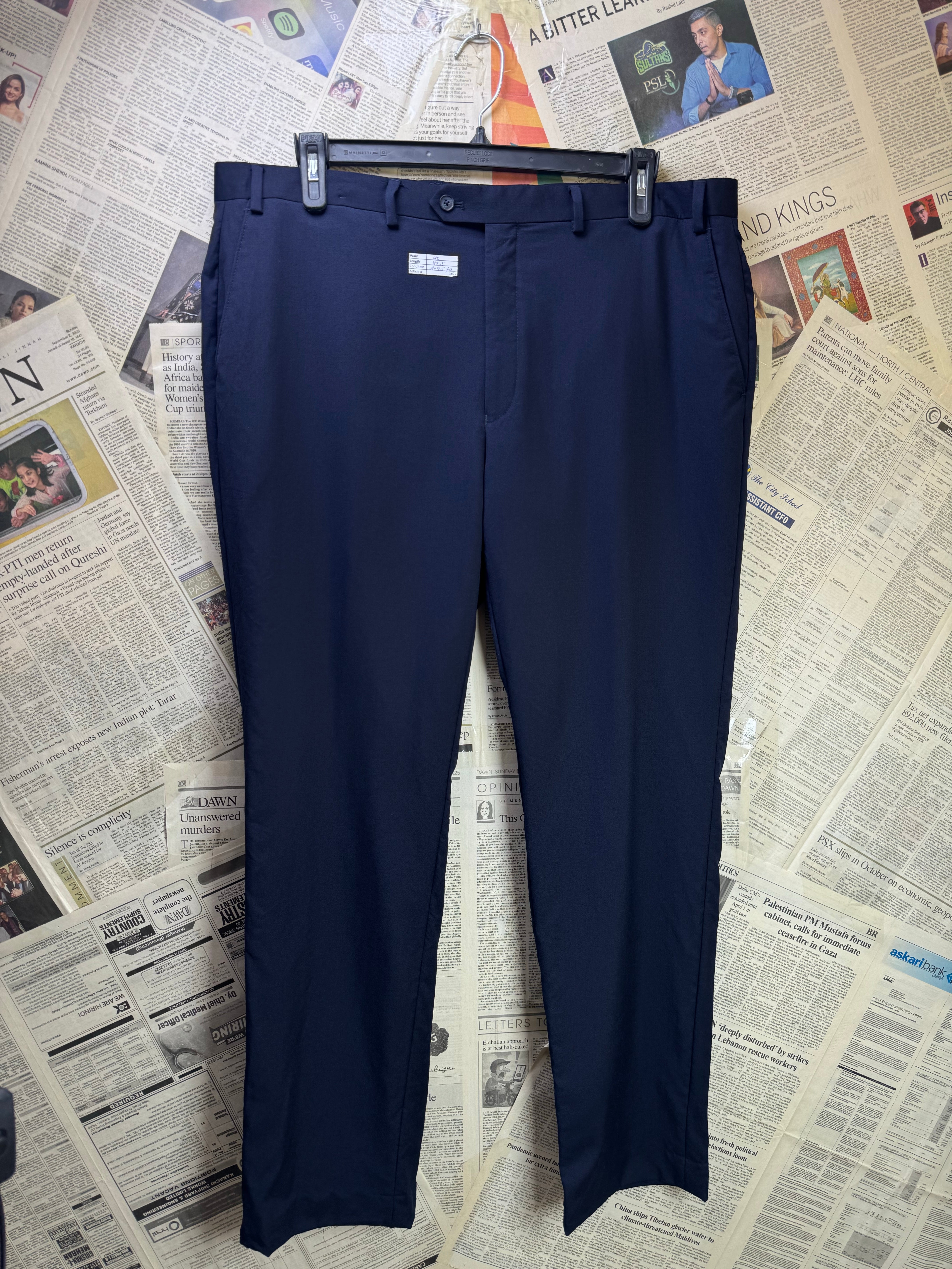 Austin Reed® Waist: 40" | Navy Blue | Dress Pants | 100% Wool | 1427 - Genuine Maal
