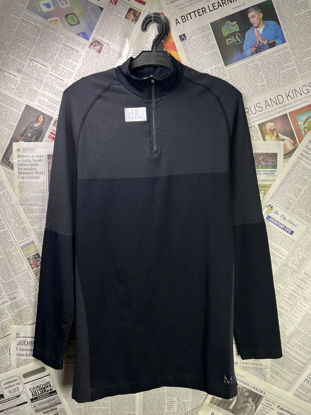MAN® Small | Chest: 19.5" | Black | Quarter Zip Pullover | 1919 - Genuine Maal