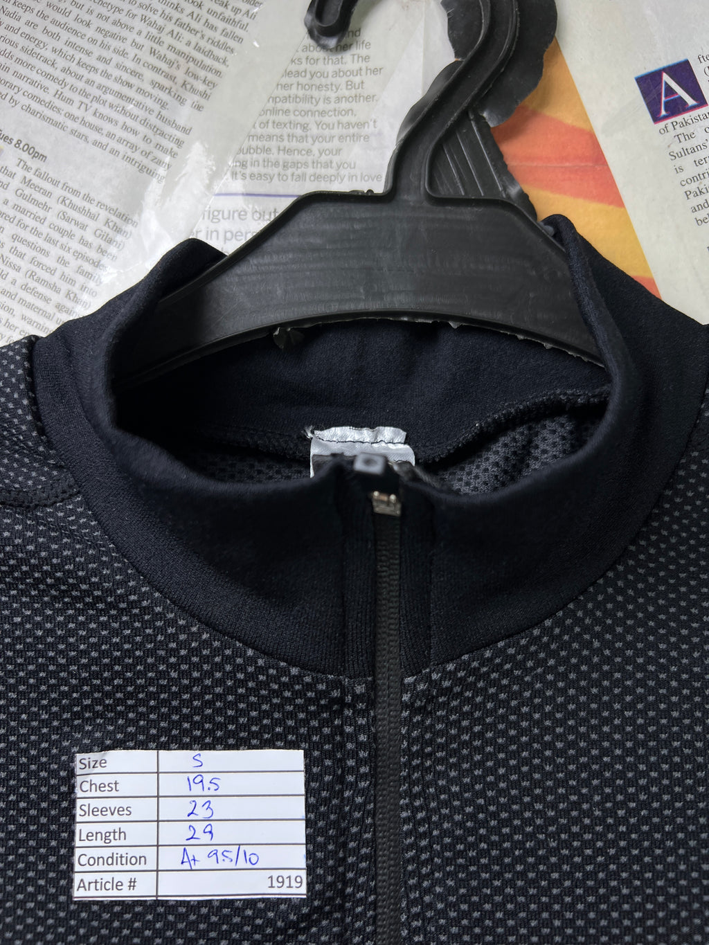 MAN® Small | Chest: 19.5" | Black | Quarter Zip Pullover | 1919 - Genuine Maal