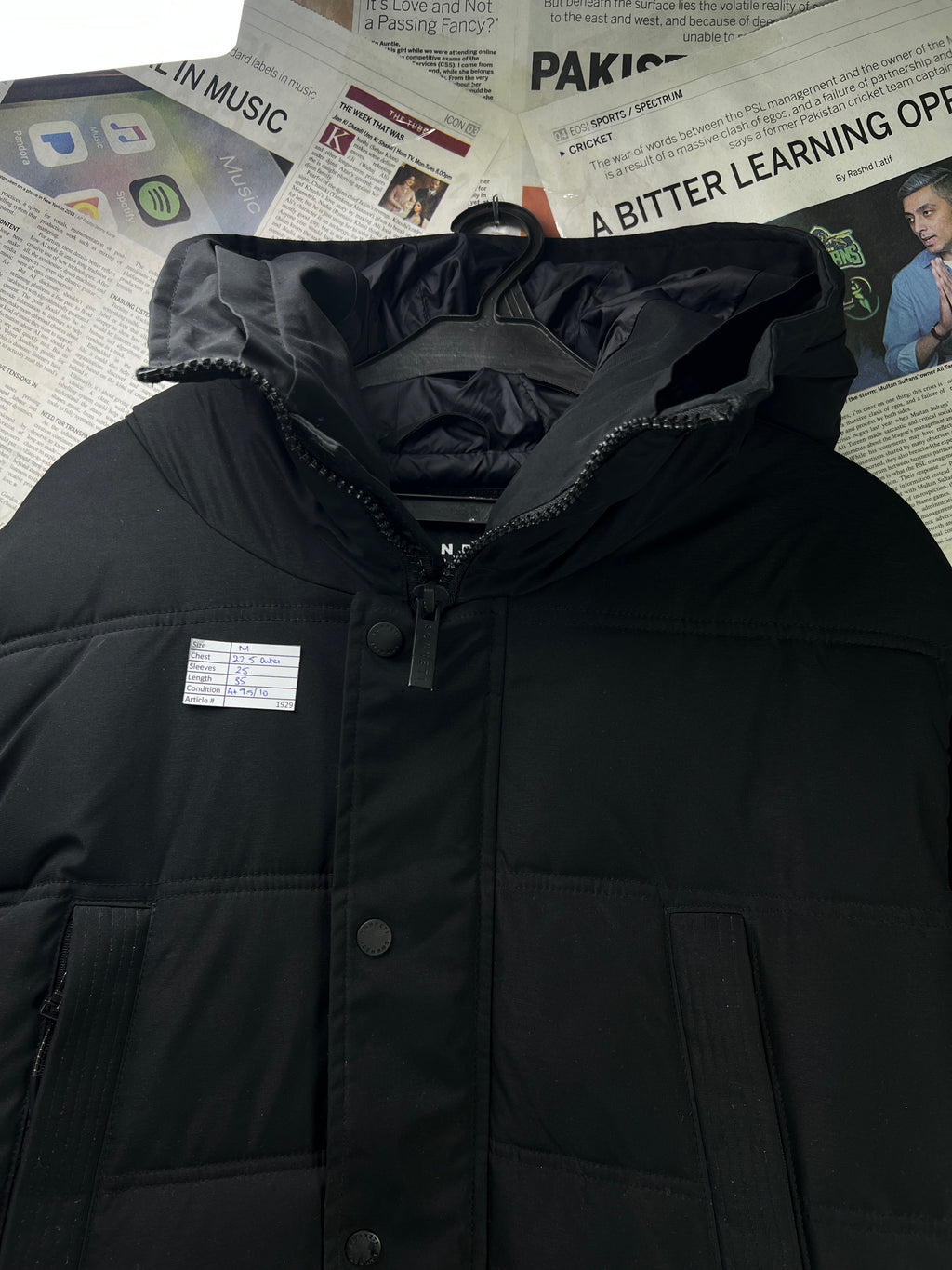 Sonneti London® Medium | Chest 22.5 | Black | Long Puffer Jacket with Hoodie | Polyester | 1929 - Genuine Maal