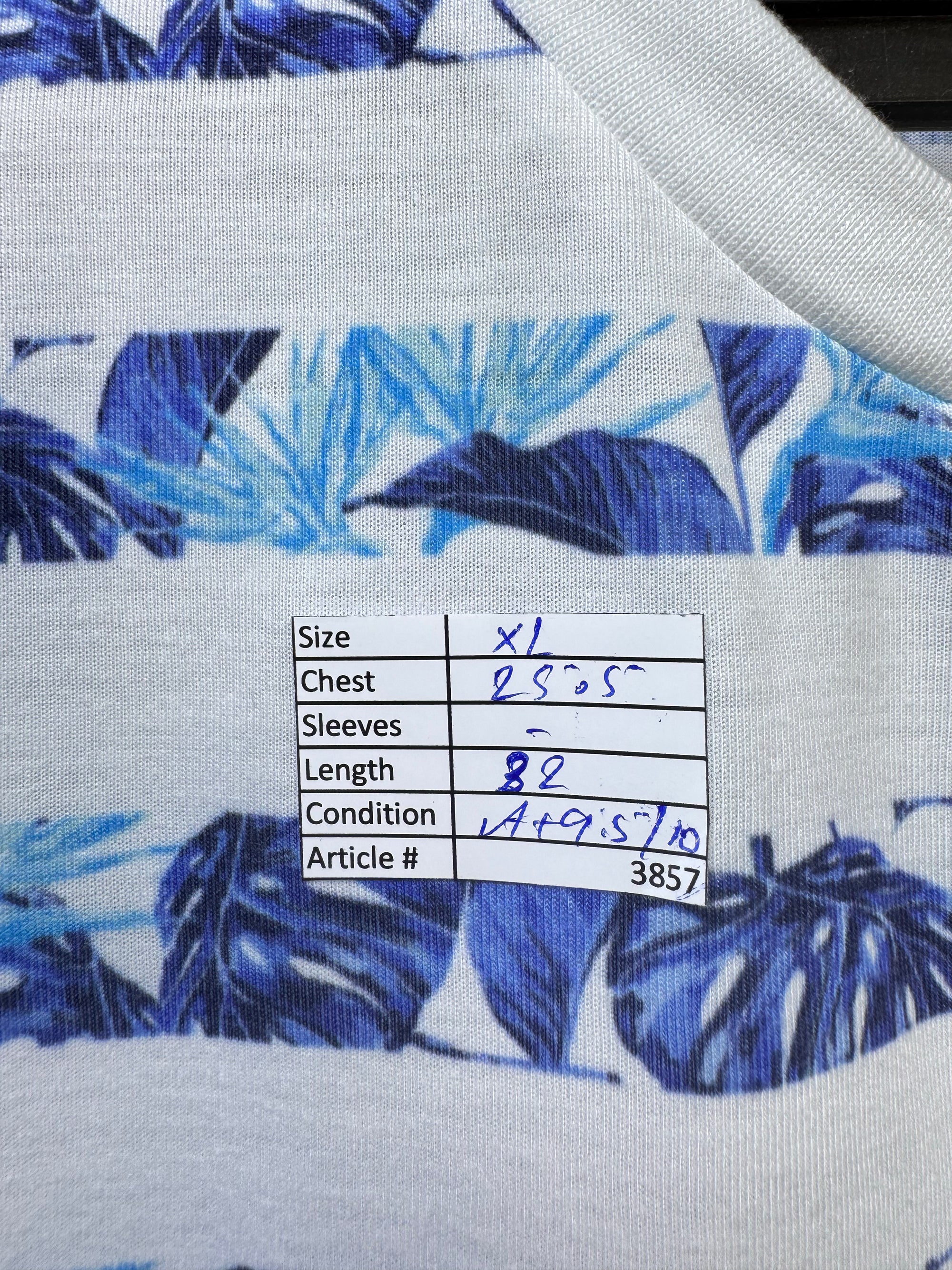 Mckenzie® XL | Chest: 25.5" | Floral | T-Shirt | Poly | 3857 - Genuine Maal