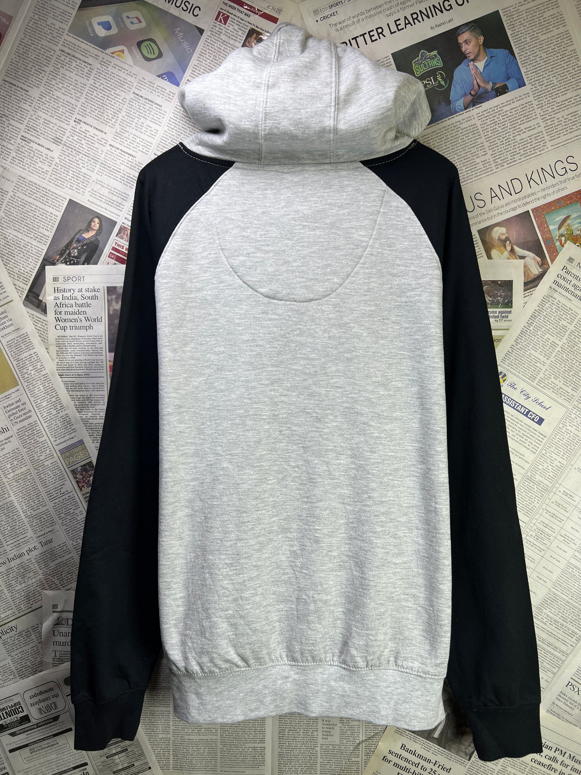 BSNSPORTS® Large | Chest: 24" | Grey | Hoodie | Cotton - Poly | 1917 - Genuine Maal