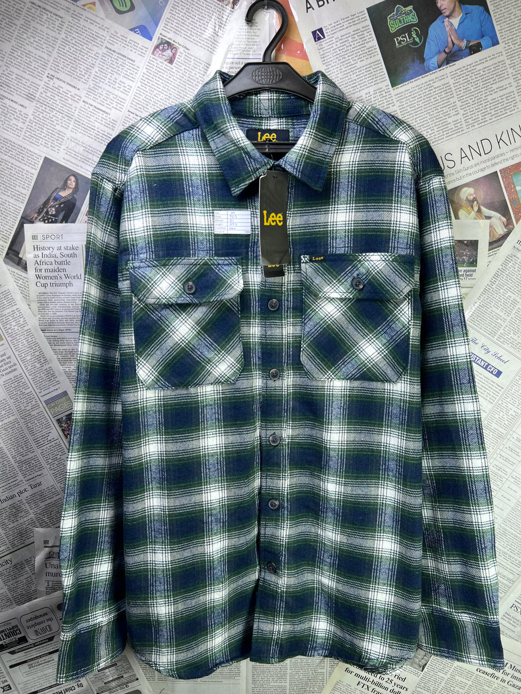 Lee® Medium | Chest 22.5 | Check | Shirt | Flannel Cotton Blend | 1900 - Genuine Maal