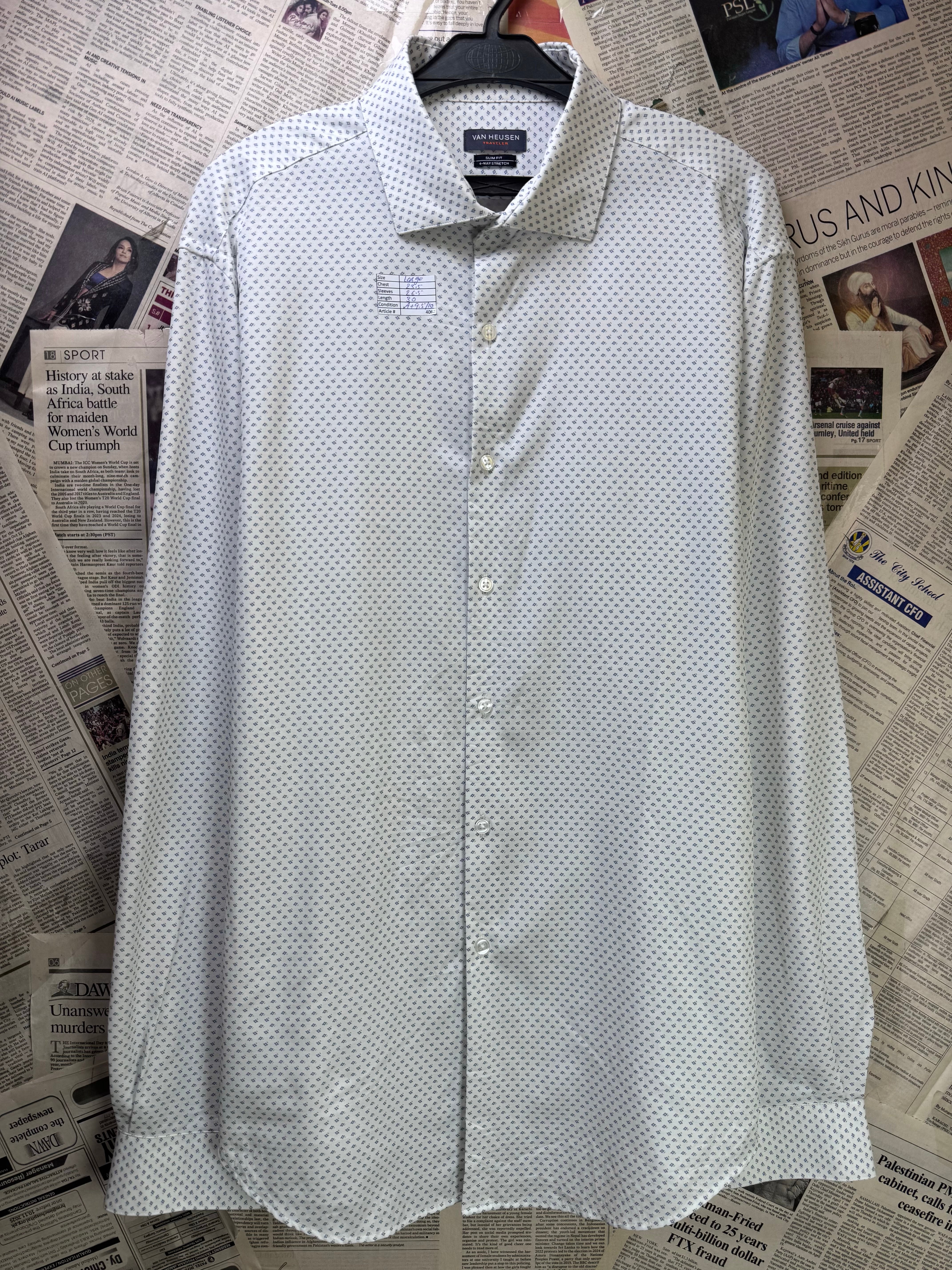 Van Heusen® Large | Chest: 23.5" | White with Print | Performance Shirt | Poly - Elastane | 4062 - Genuine Maal