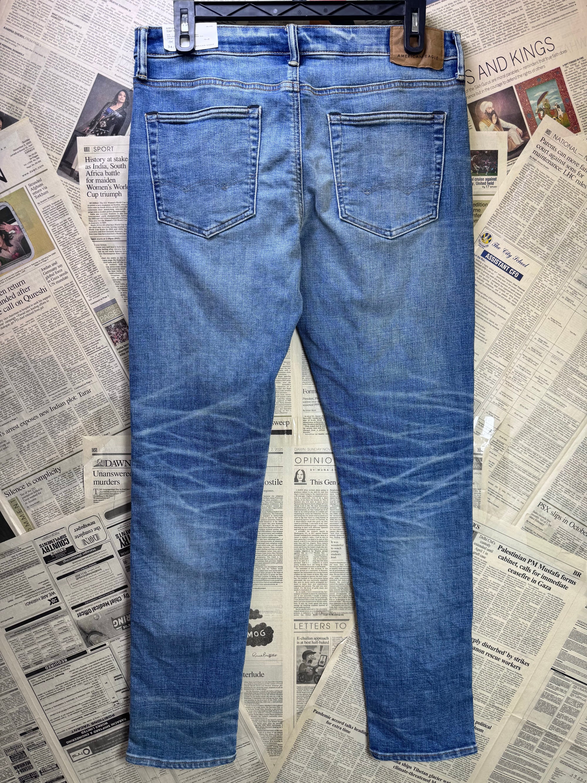 Americ*n Eagle® Waist: 34" | Blue | Slim Fit Denim Pants | Cotton - Poly - Elastane | 1496 - Genuine Maal