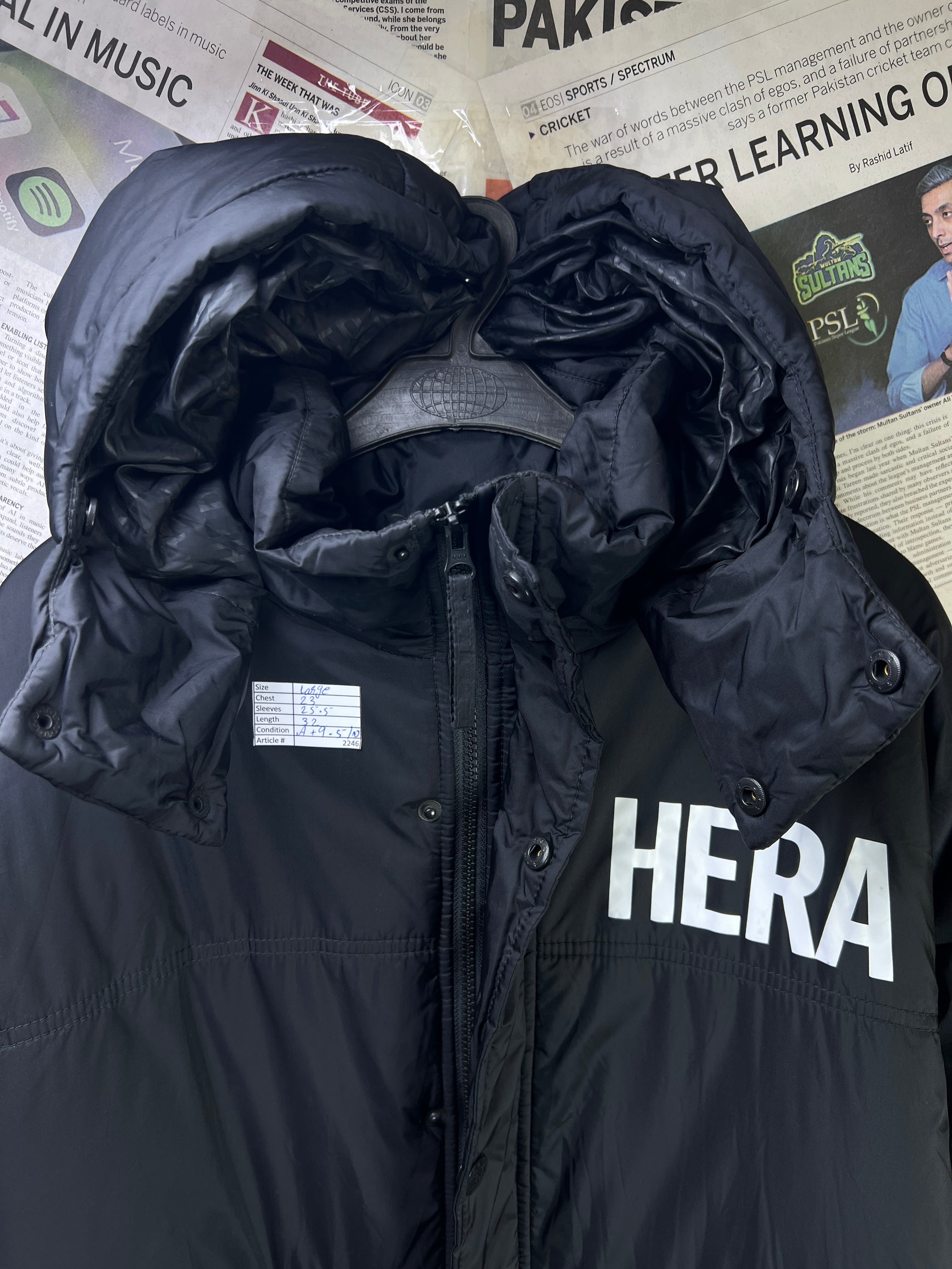 Hera® Large | Chest: 23" | Black | Puffer Jacket with Hoodie | Nylon | 2246 - Genuine Maal