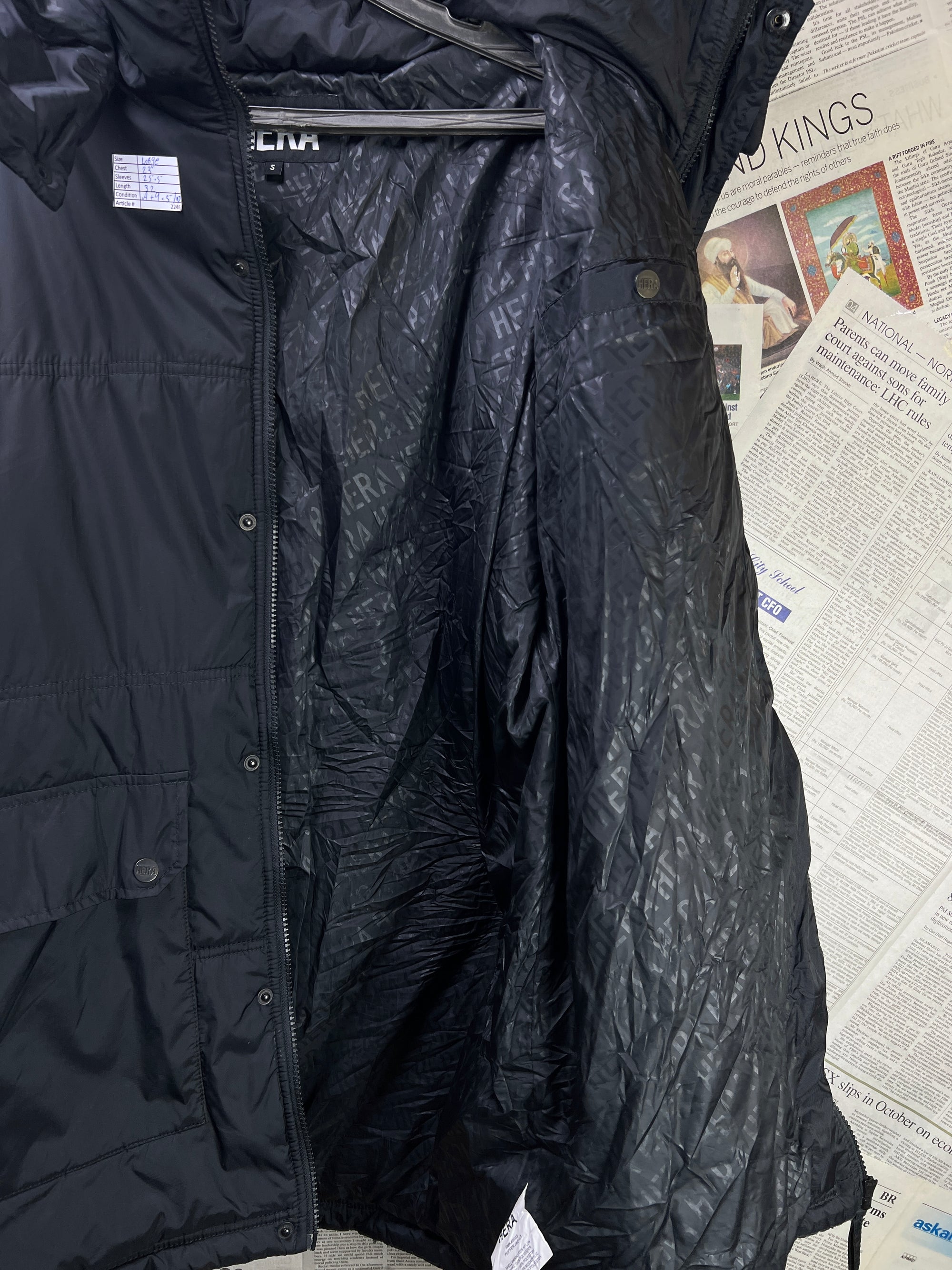 Hera® Large | Chest: 23" | Black | Puffer Jacket with Hoodie | Nylon | 2246 - Genuine Maal