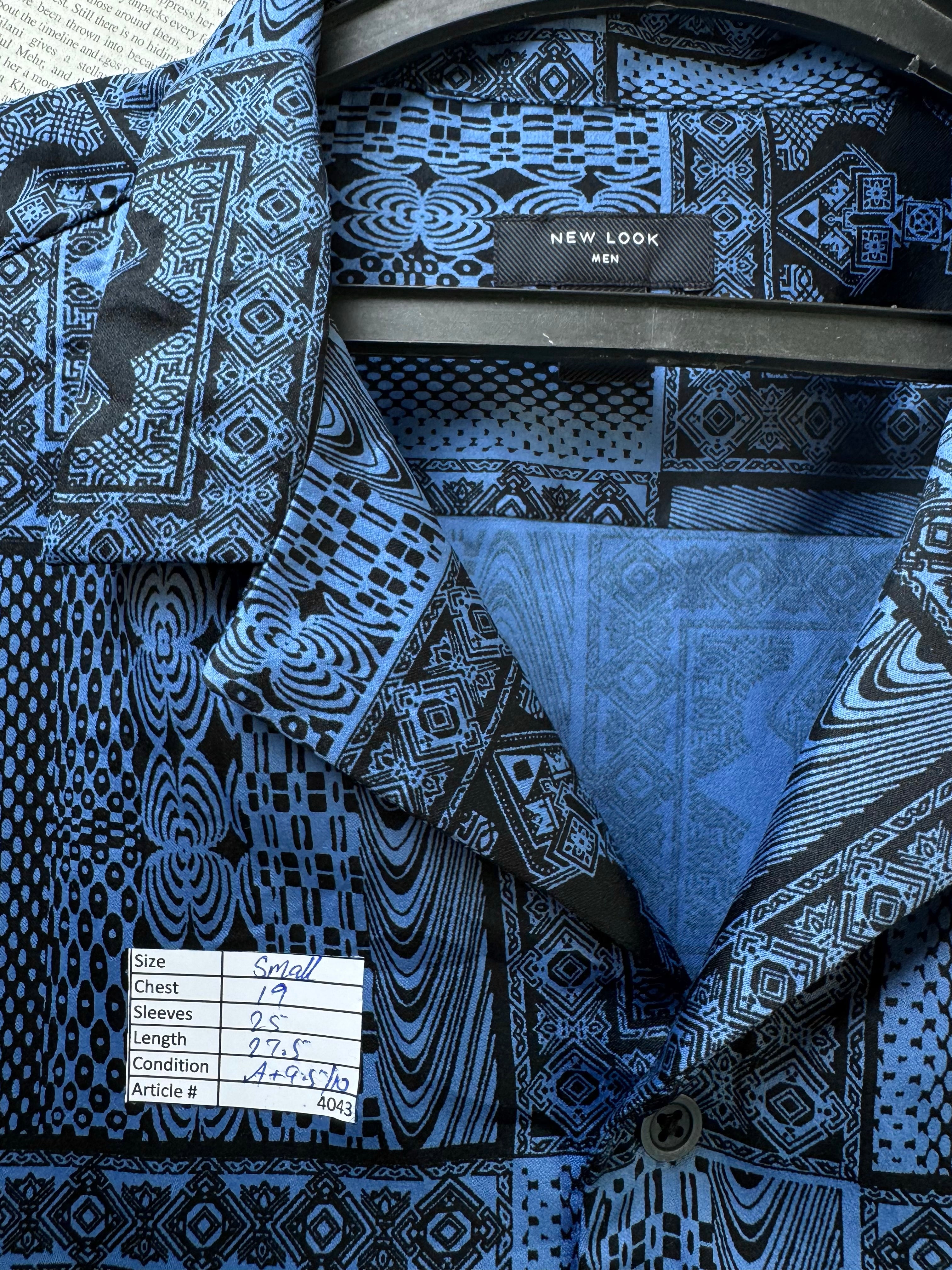 New Look® Small | Chest: 19" | Blue with Print | Peaked Collar Shirt | Poly | 4043 - Genuine Maal