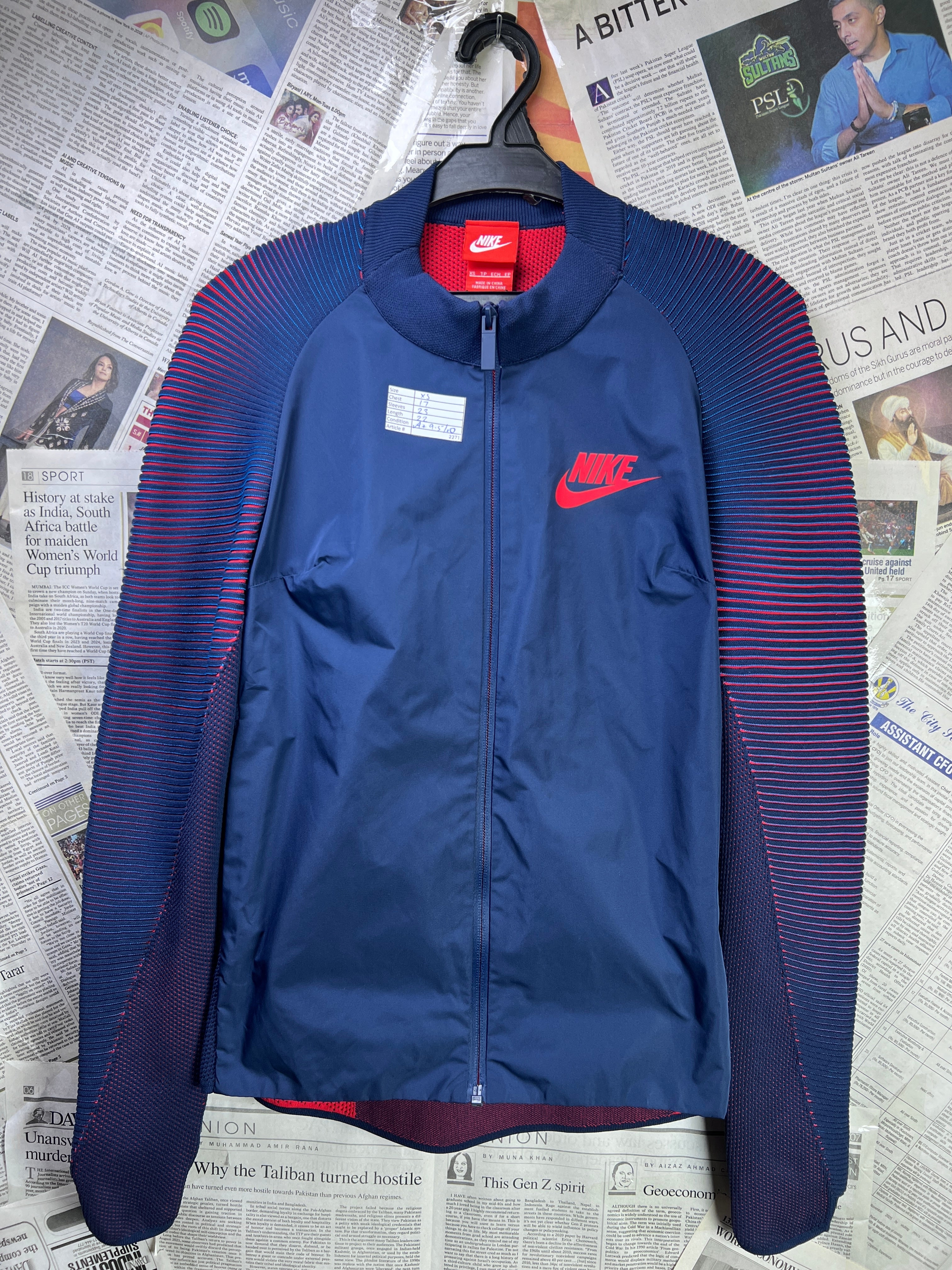 N*ke® XS | Chest: 17" | Blue | Track Suit | Nylon | 2271 - Genuine Maal