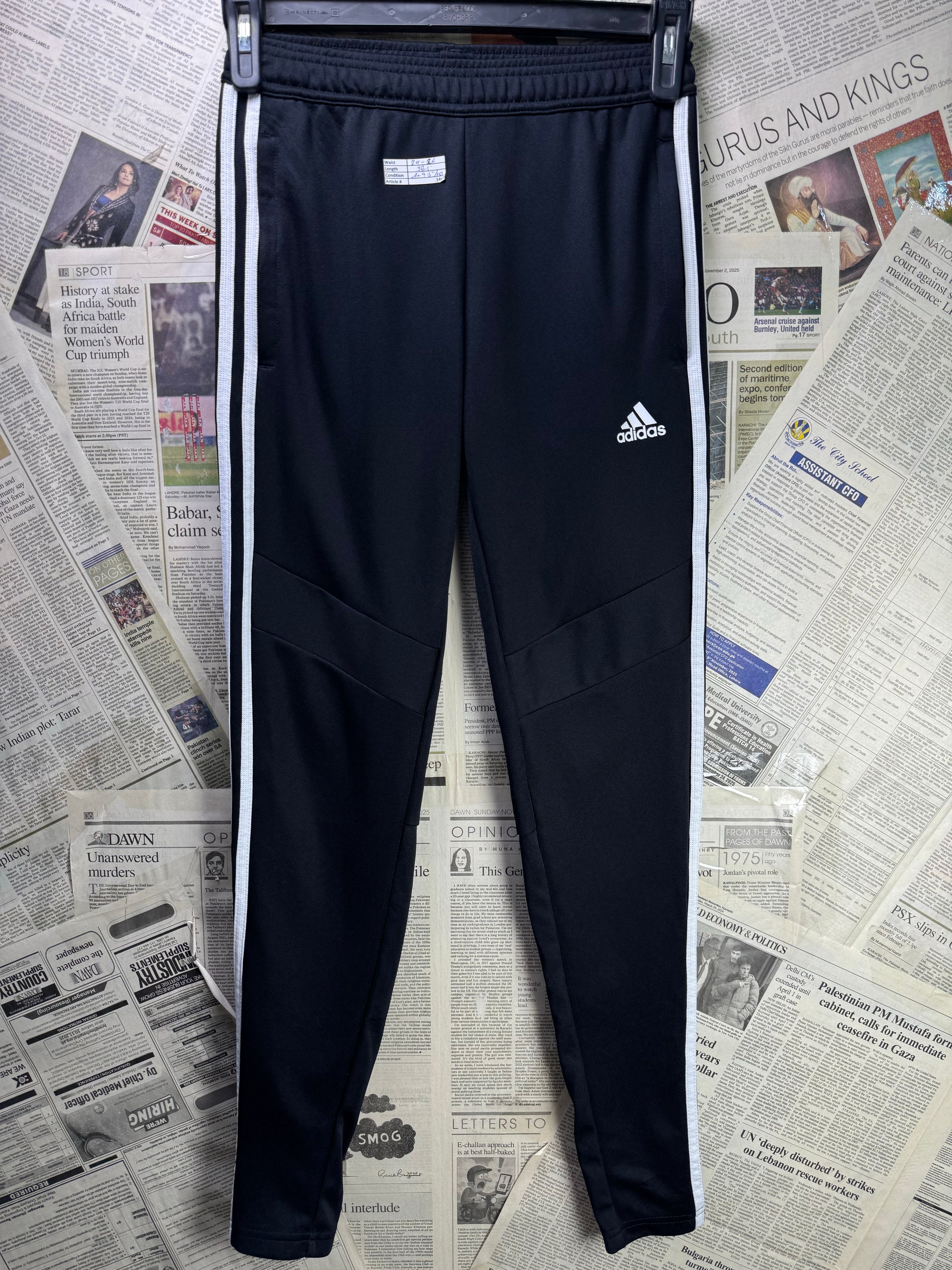 Adid*s® Waist: 24" to 26" | Black | Sports Trousers | Poly | 1467 - Genuine Maal