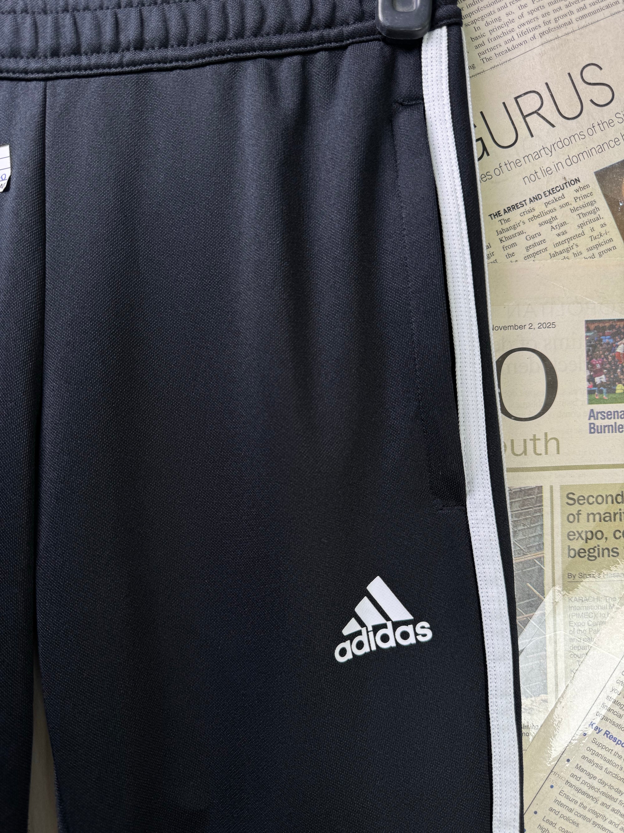 Adid*s® Waist: 24" to 26" | Black | Sports Trousers | Poly | 1467 - Genuine Maal