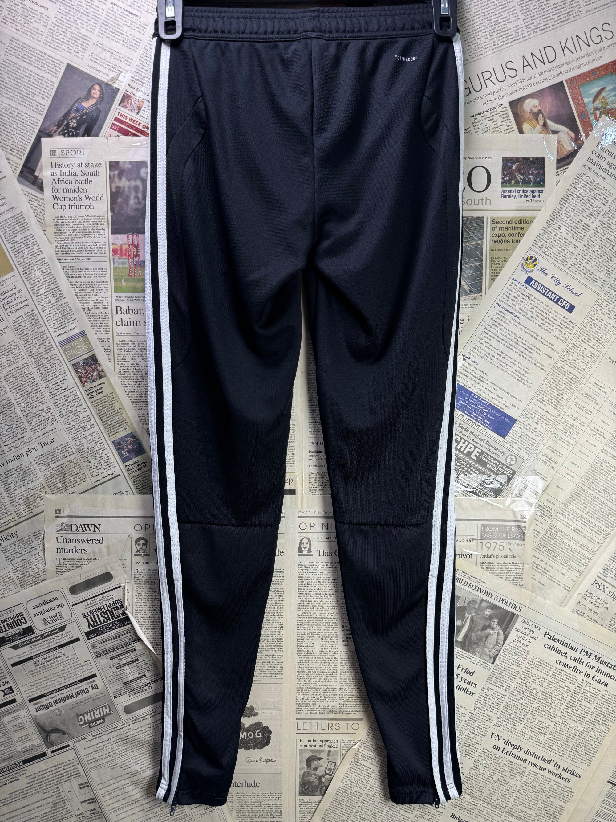 Adid*s® Waist: 24" to 26" | Black | Sports Trousers | Poly | 1467 - Genuine Maal