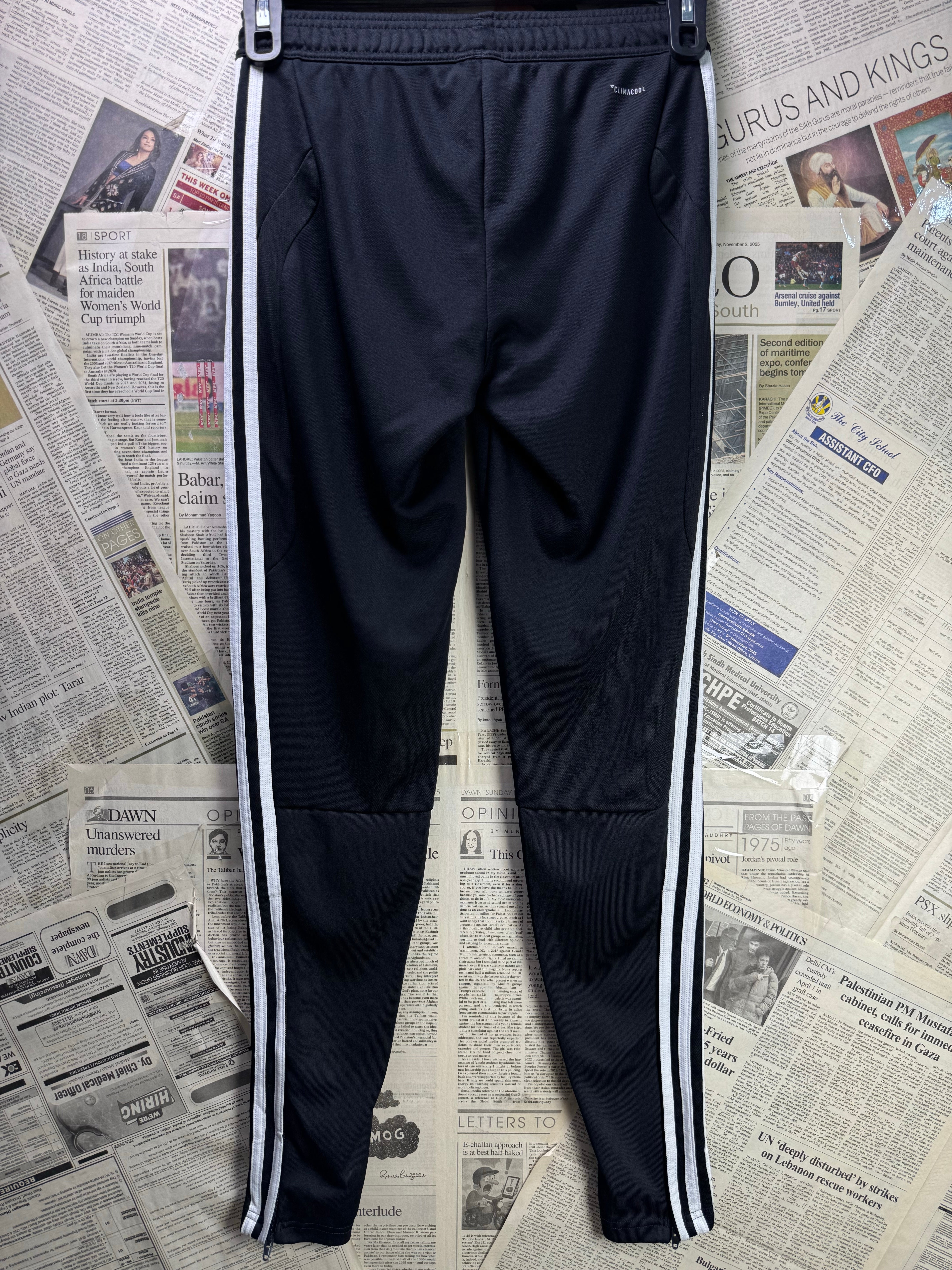 Adid*s® Waist: 24" to 26" | Black | Sports Trousers | Poly | 1467 - Genuine Maal