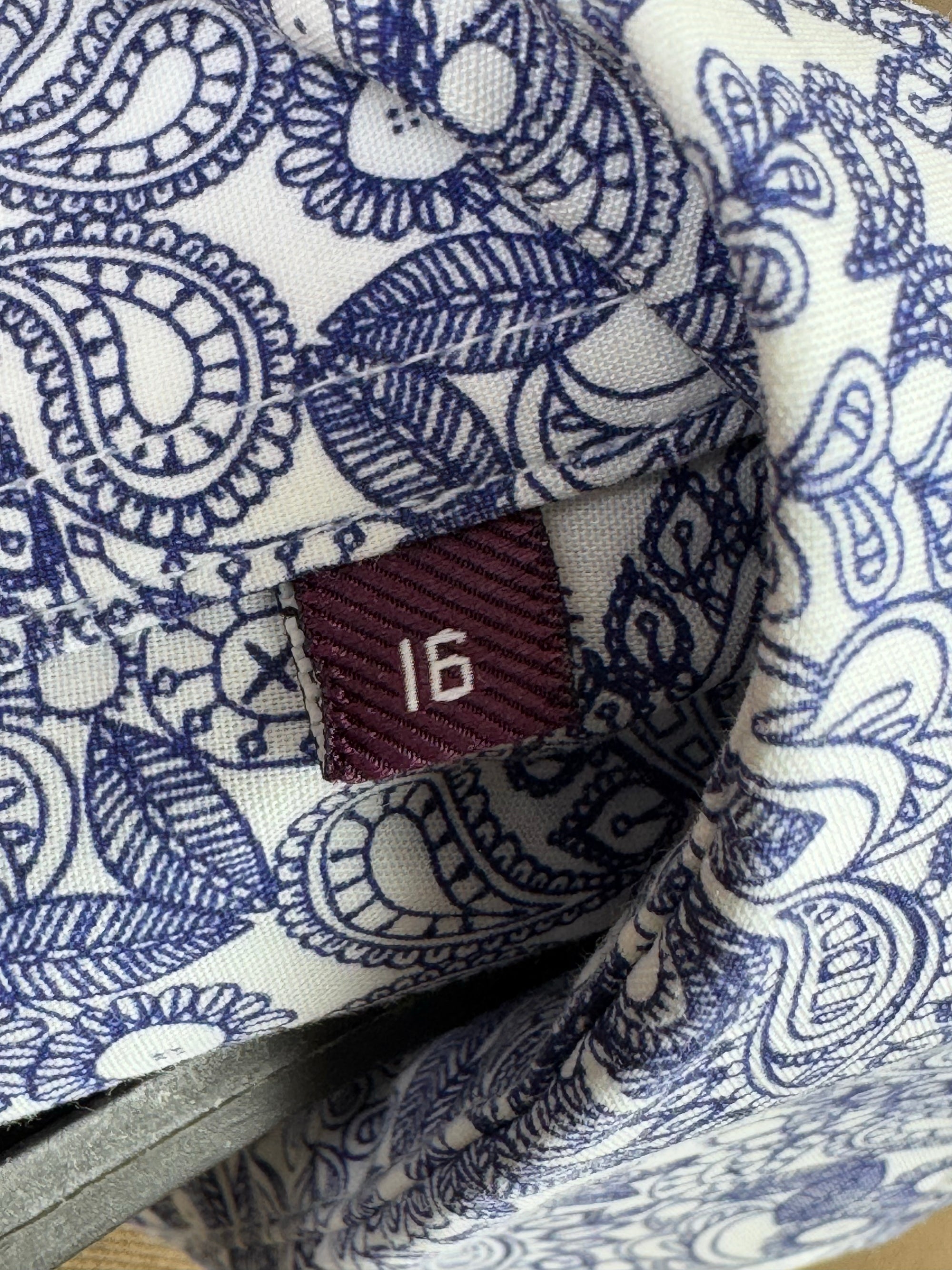 MOSS® Large | Chest: 23" | Floral | Shirt | Cotton - Poly | 4260 - Genuine Maal