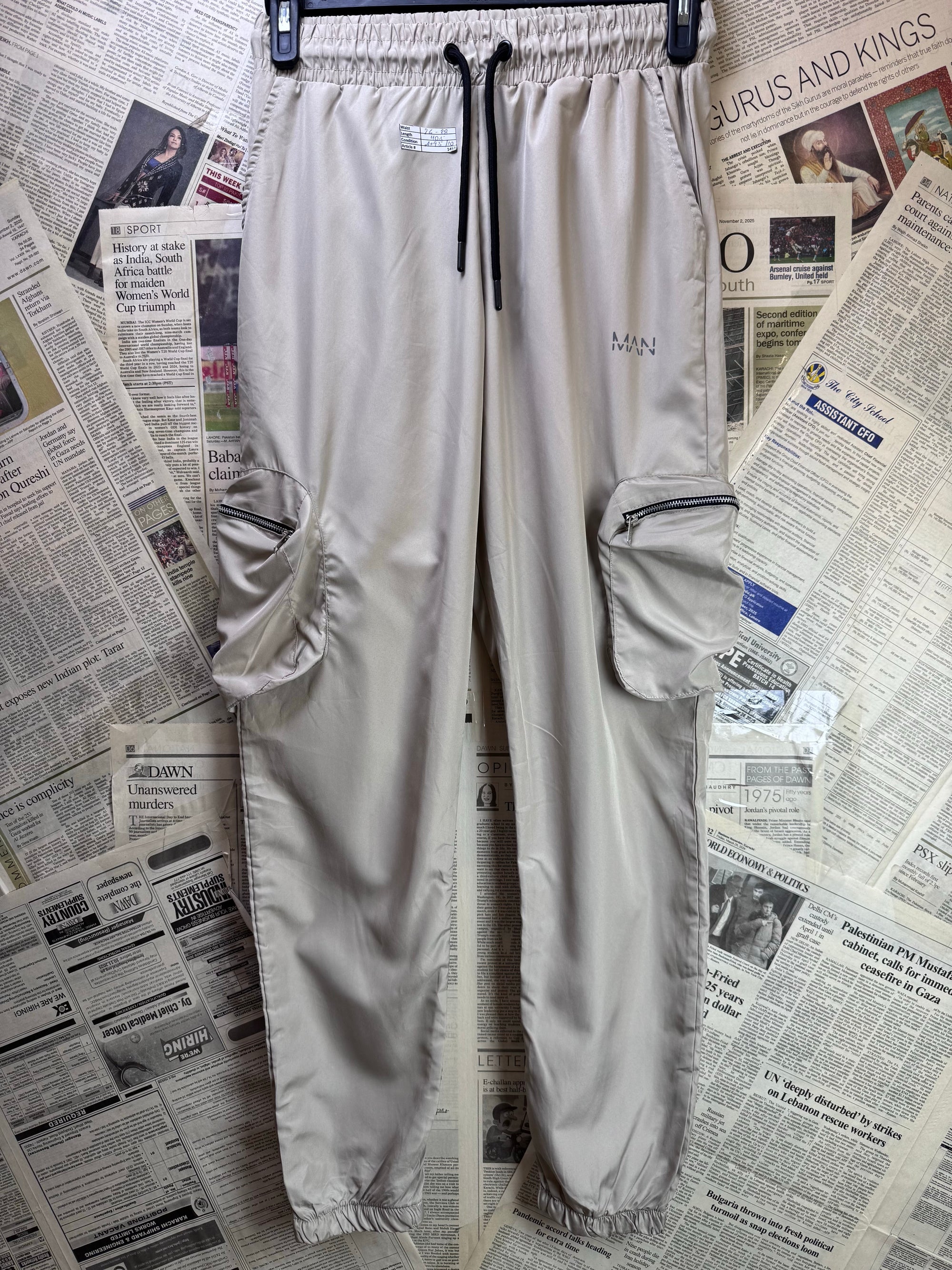 MAN® Waist: 26" to 28" | Beige | Sports Cargo Trousers | Poly | 1483 - Genuine Maal