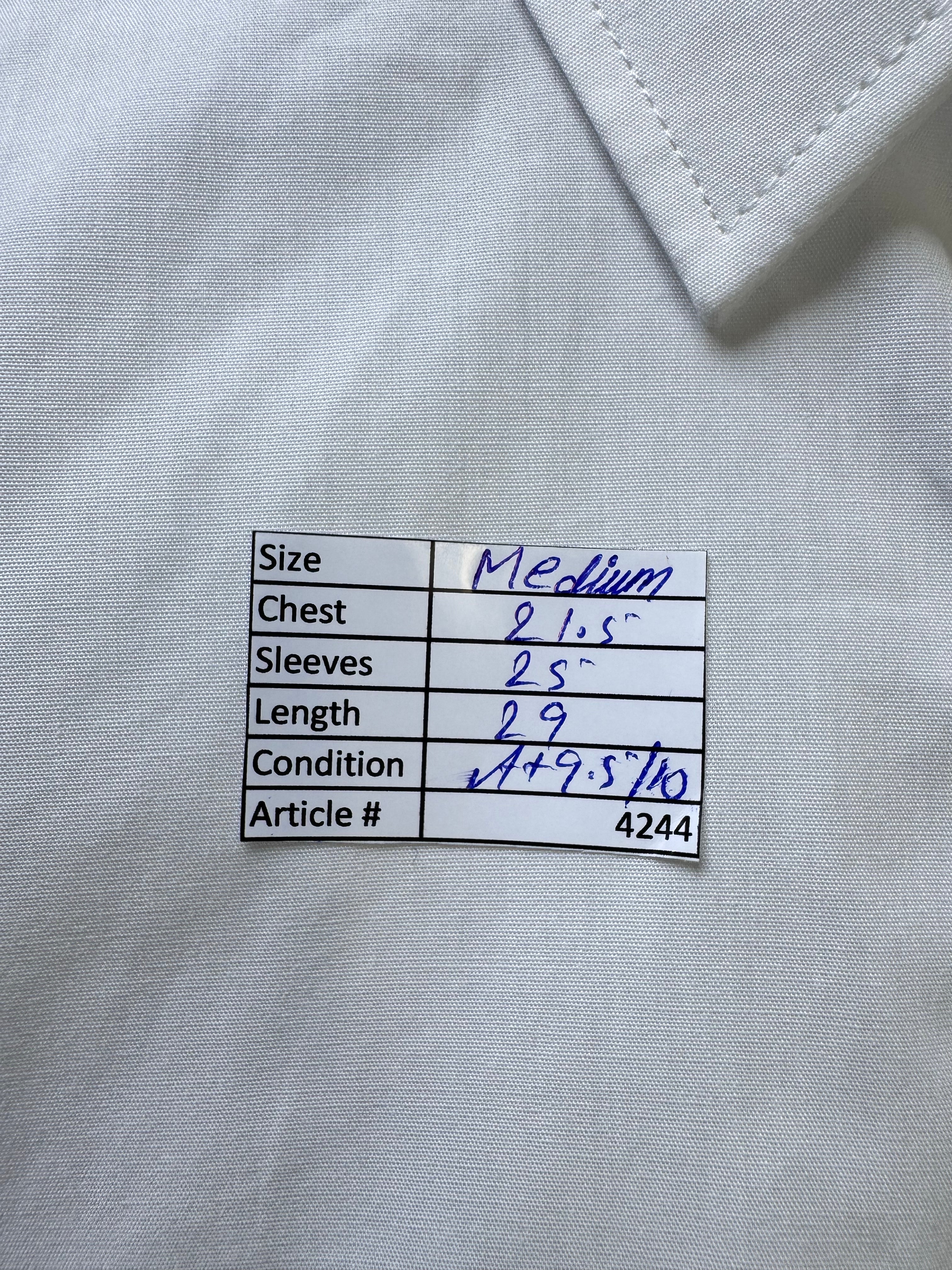 ® Medium | Chest: 21.5" | White | Shirt | Poly - Cotton | 4244 - Genuine Maal