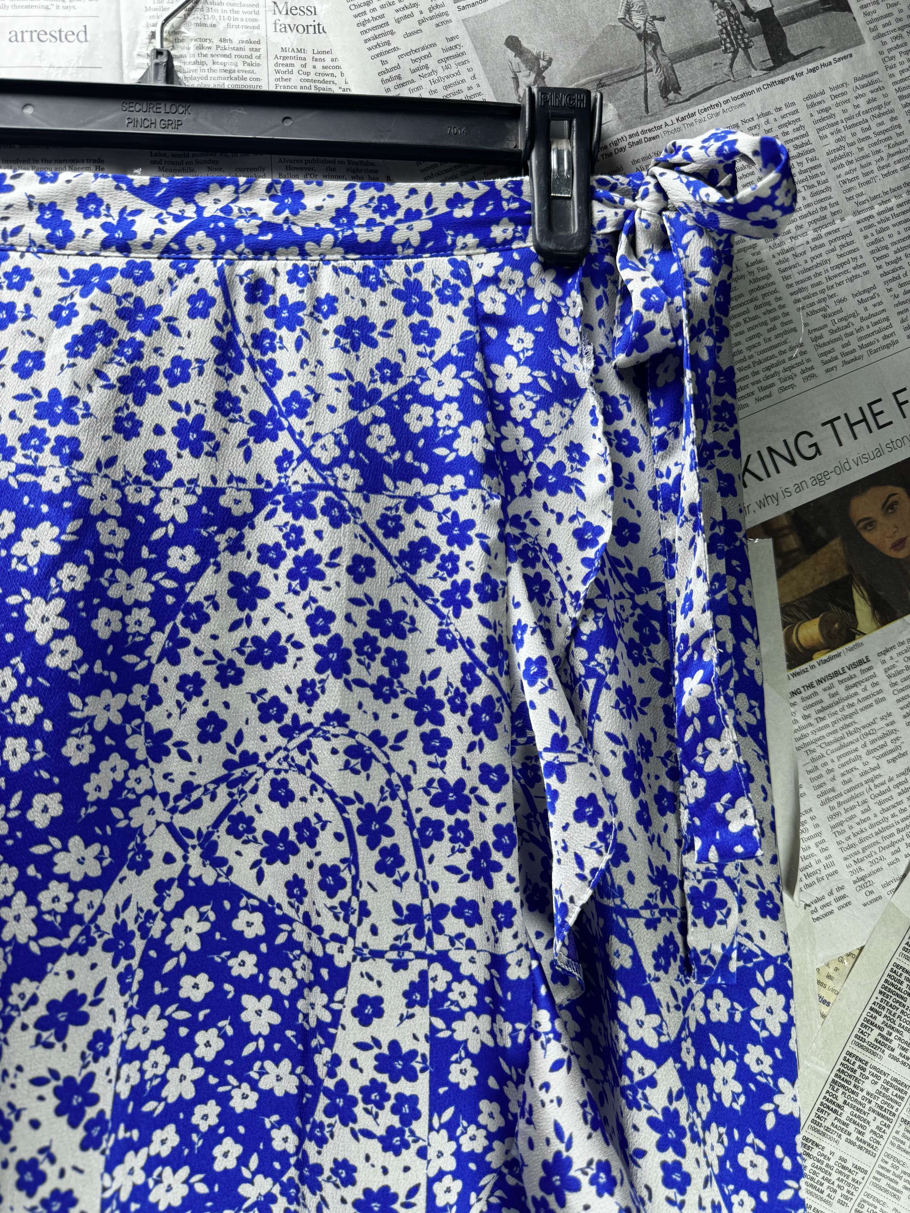 Tu® Waist: 36" to 38" | Ditsy Floral Cobalt Blue and Crisp White | Midi Skirt | B7 - 3152 - Genuine Maal