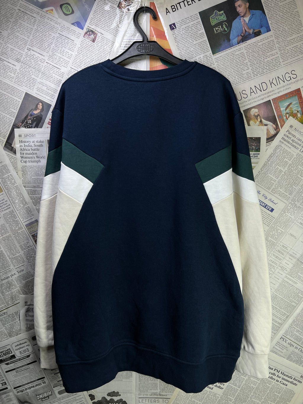 F&F® XL | Chest: 25.5" | Blue | Sweat Shirt | Cotton - Poly |2263 - Genuine Maal