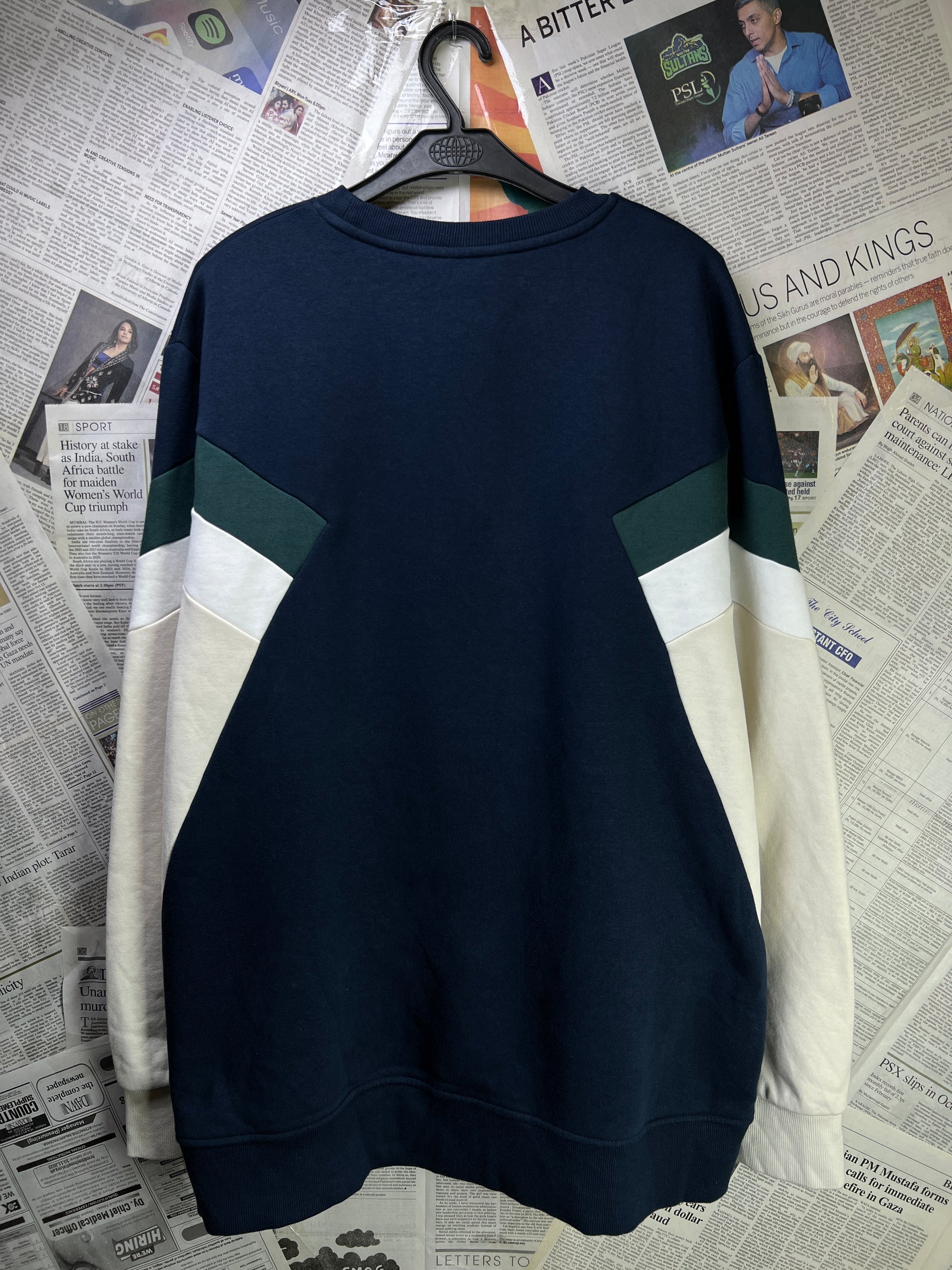 F&F® XL | Chest: 25.5" | Blue | Sweat Shirt | Cotton - Poly |2263 - Genuine Maal